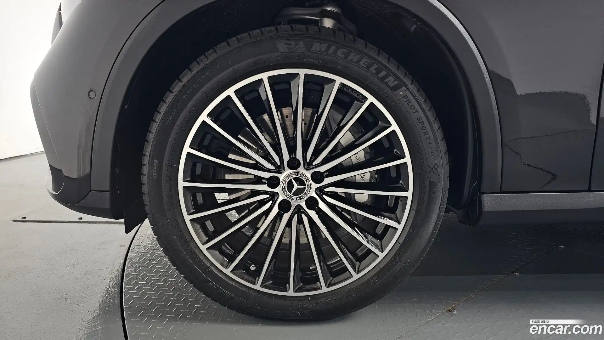 GLC-Class Mercedes-Benz 2026.2-OUTER-005