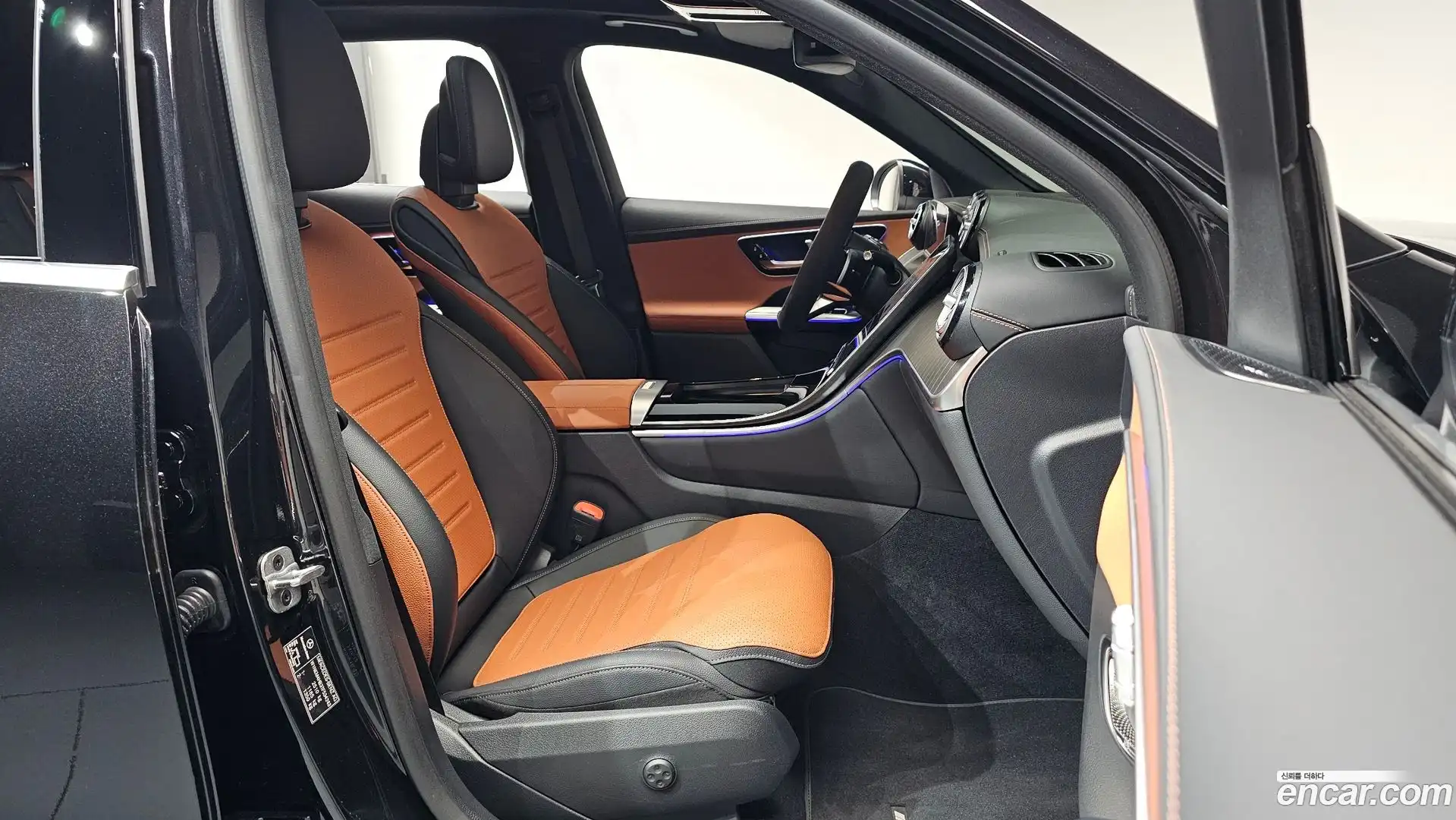 GLC-Class Mercedes-Benz 2026.2-INNER-010