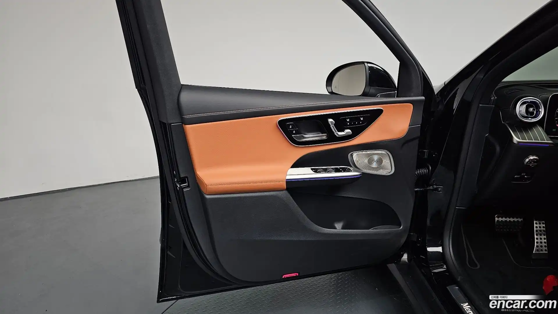 GLC-Class Mercedes-Benz 2026.2-INNER-034