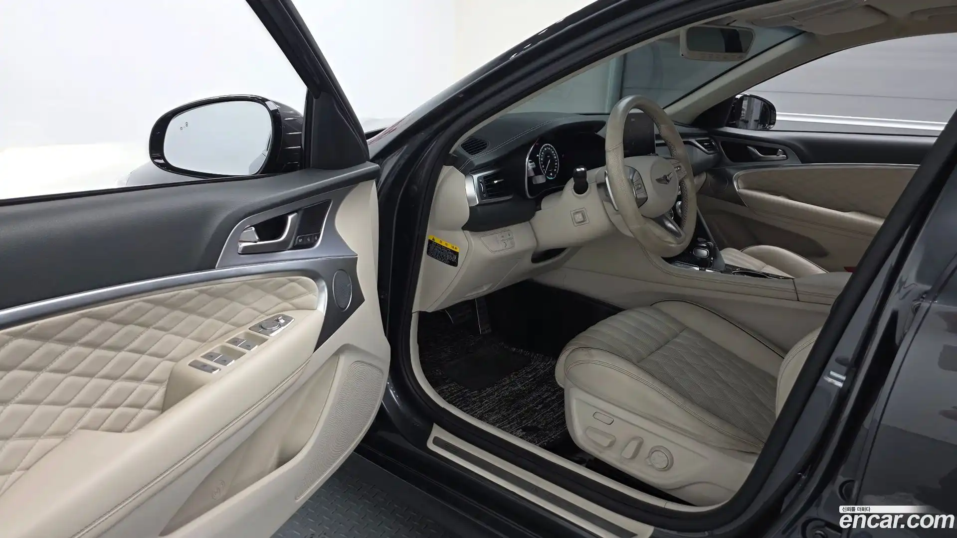 G70 Genesis 2018.11-INNER-010