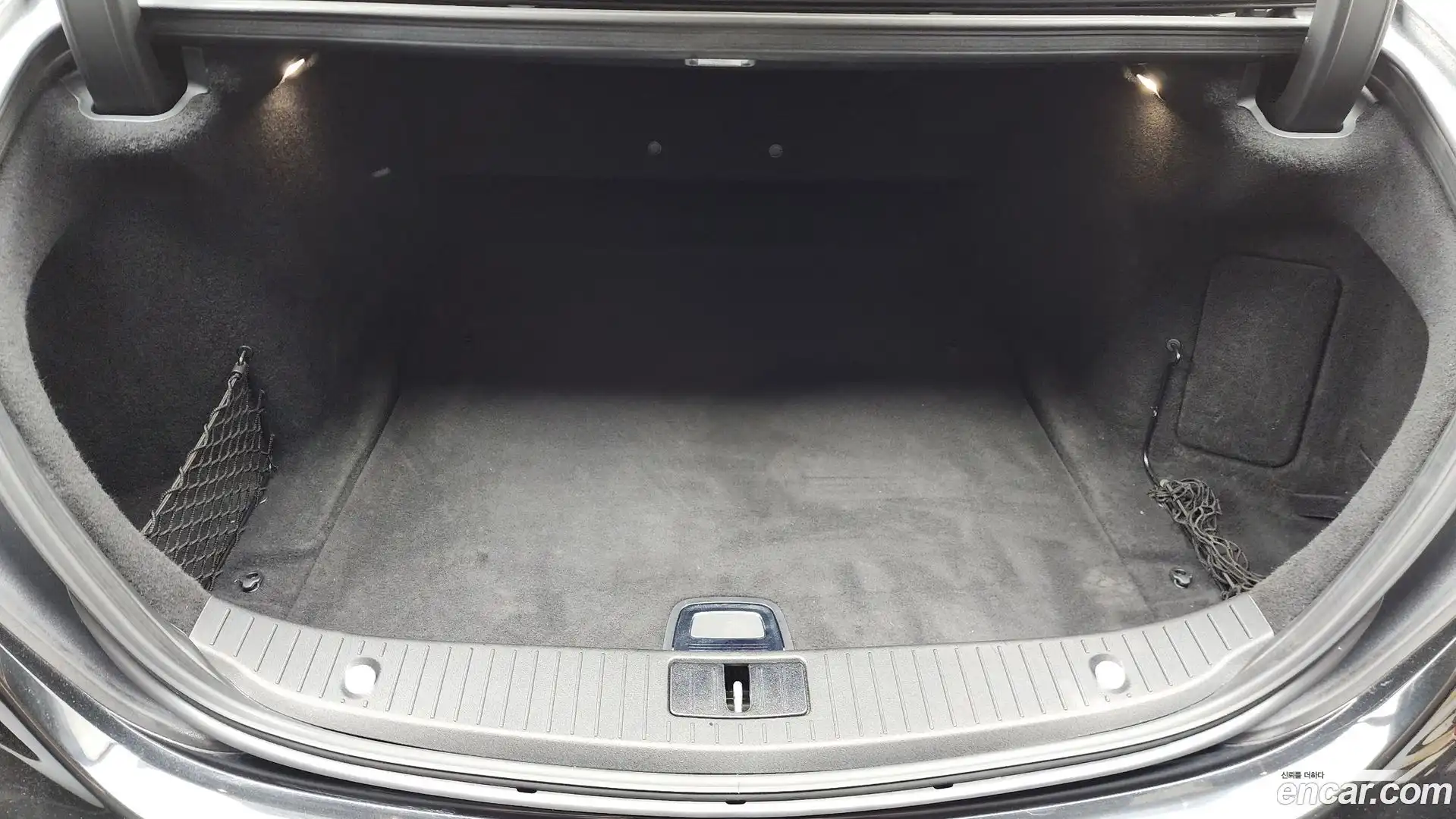 S-Class Mercedes-Benz 2020.5-OPTION-024