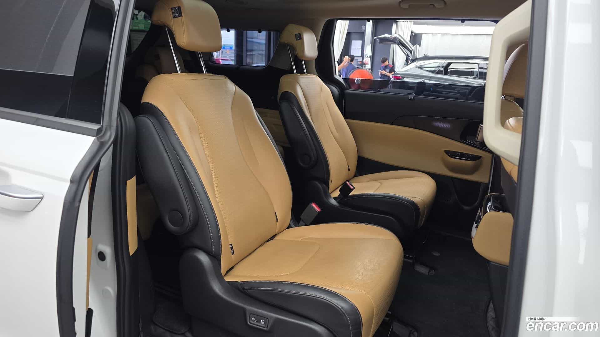 Canival Kia 2021.5-OPTION-016