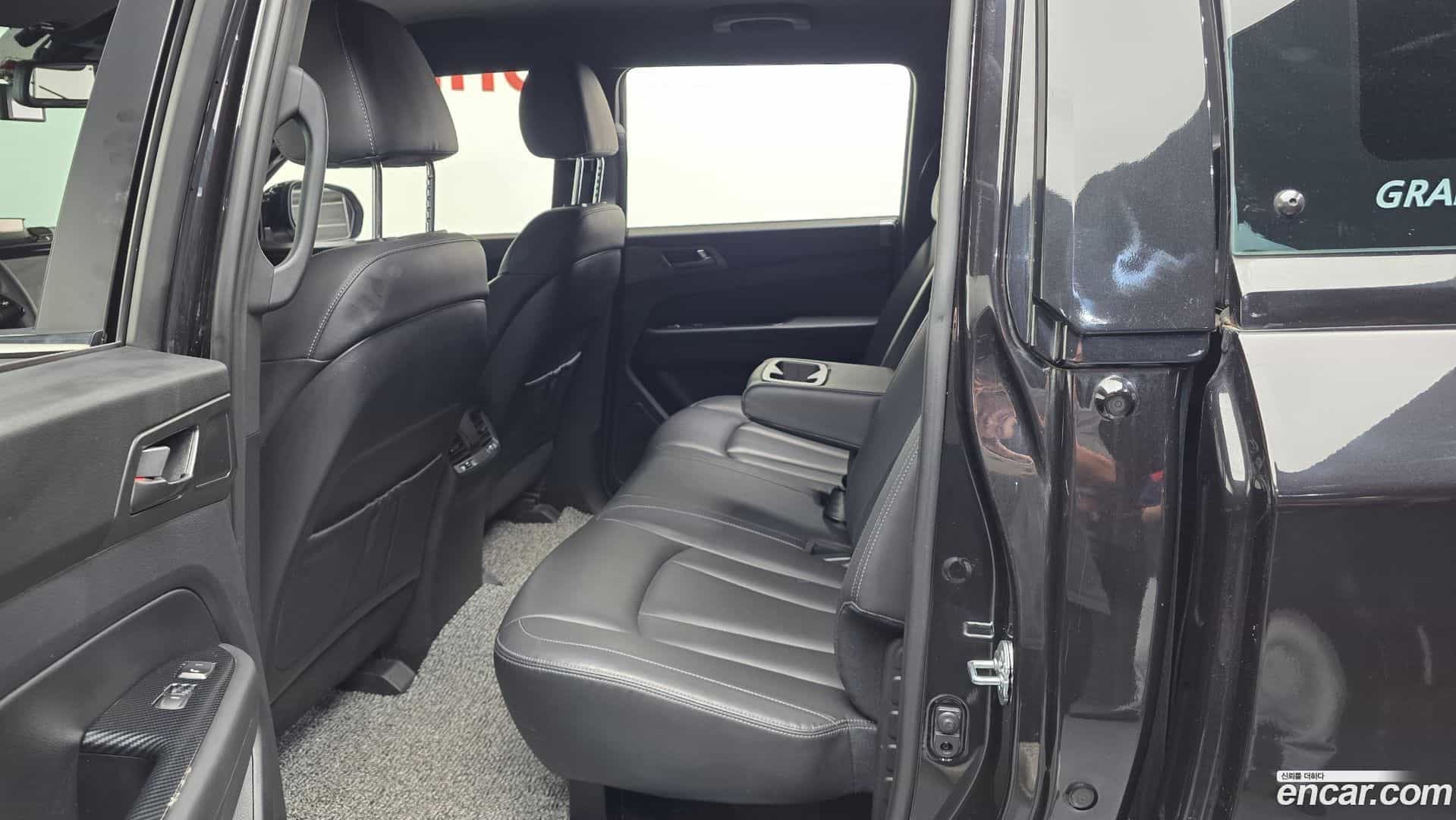 Rexton KG Mobility 2022.2-OPTION-016