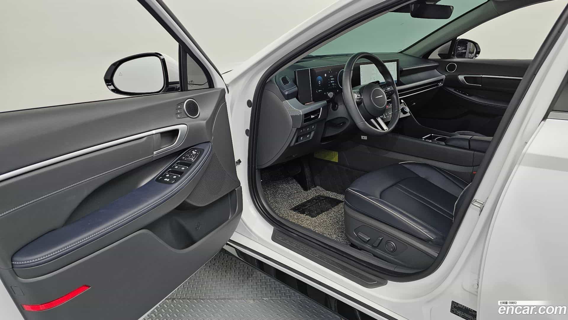 Sonata Hyundai 2025.0-INNER-010