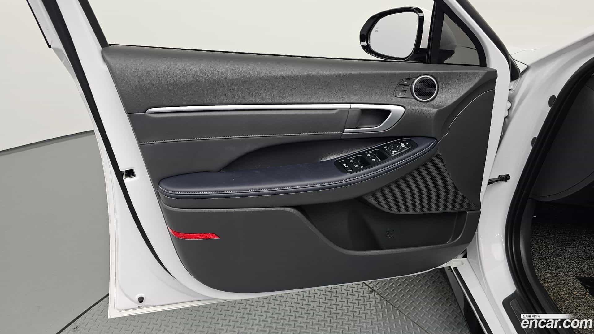 Sonata Hyundai 2025.0-INNER-034