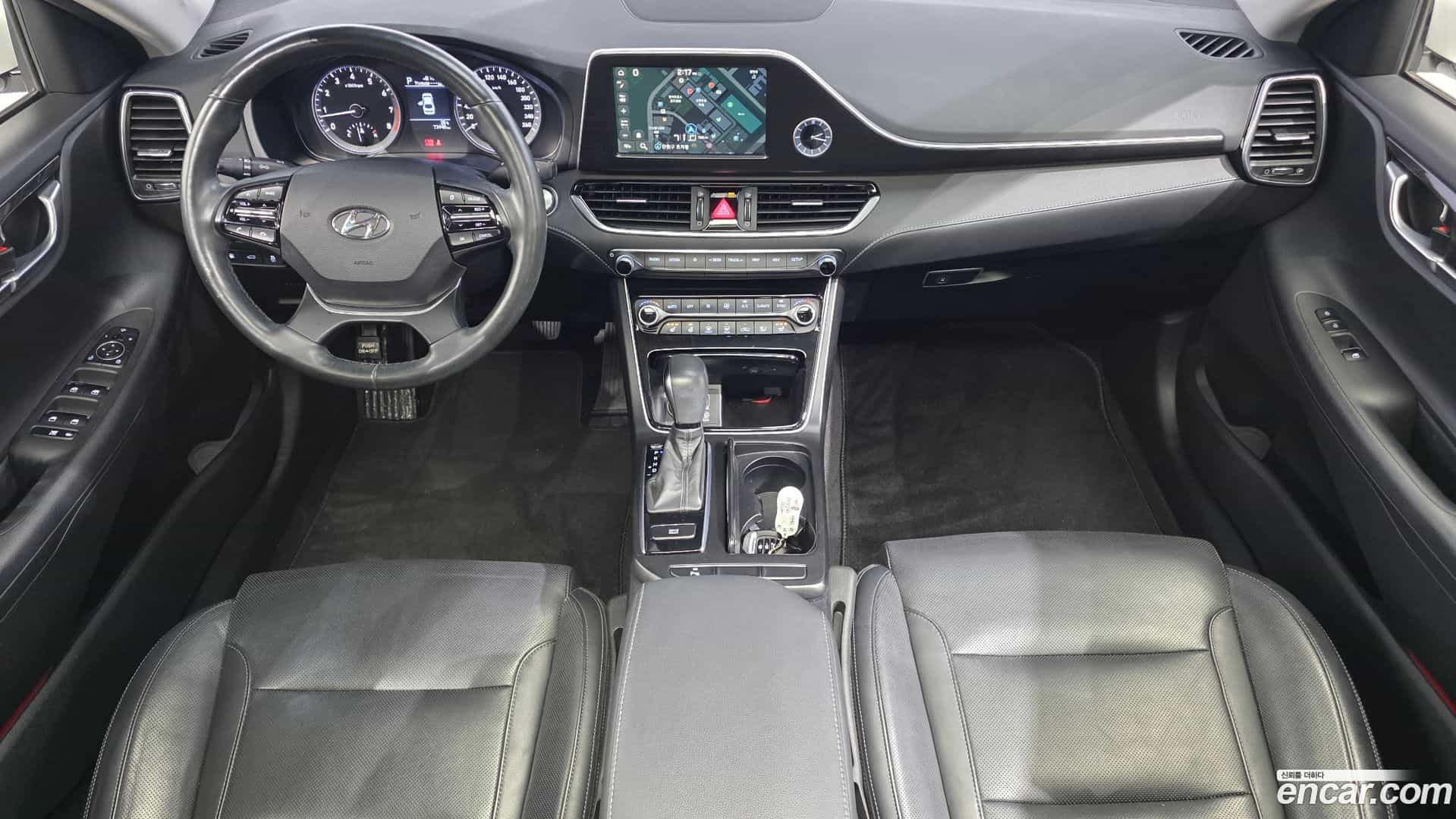 Grandeur Hyundai 2017.8-INNER-007