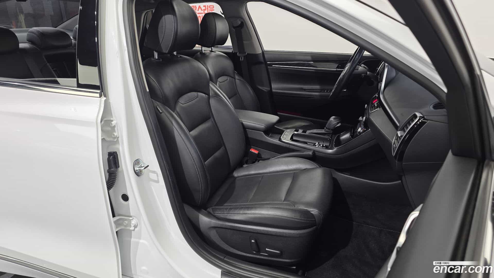 Grandeur Hyundai 2017.8-OPTION-016