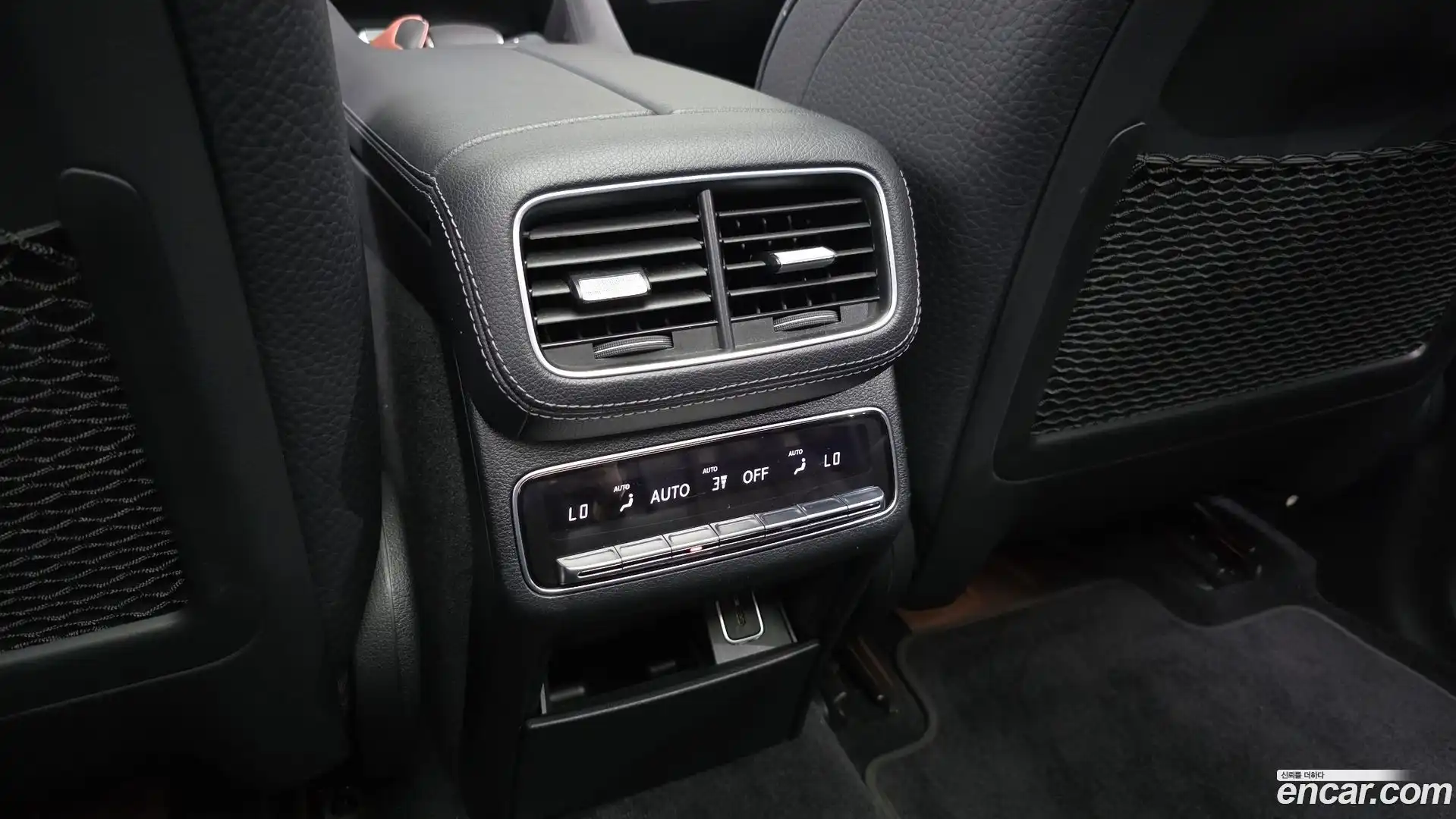 GLE-Class Mercedes-Benz 2020.5-OPTION-023