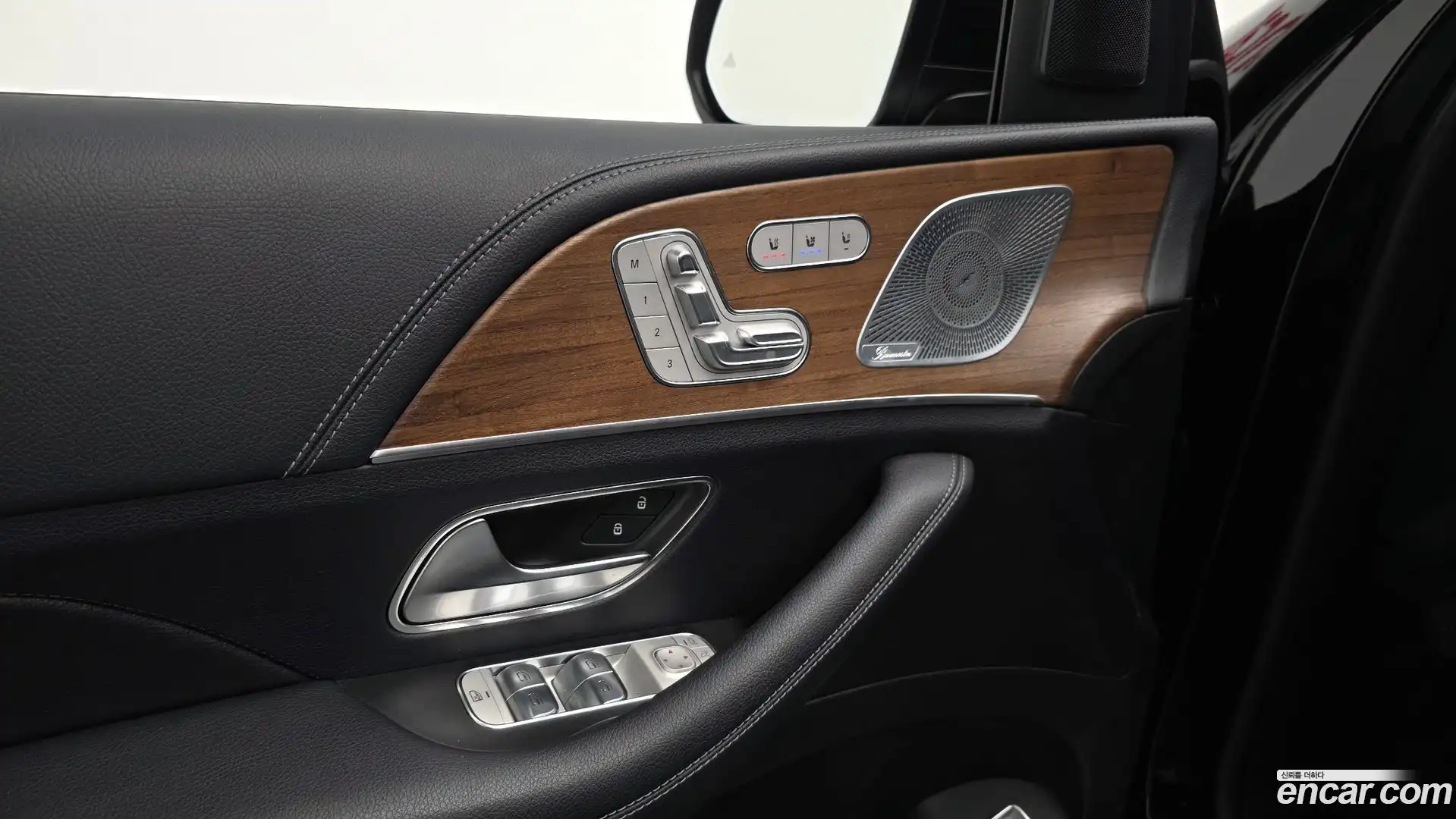 GLE-Class Mercedes-Benz 2020.5-OPTION-044