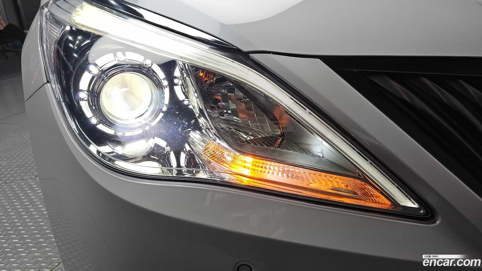 Grandeur Hyundai 2015.0-OUTER-032