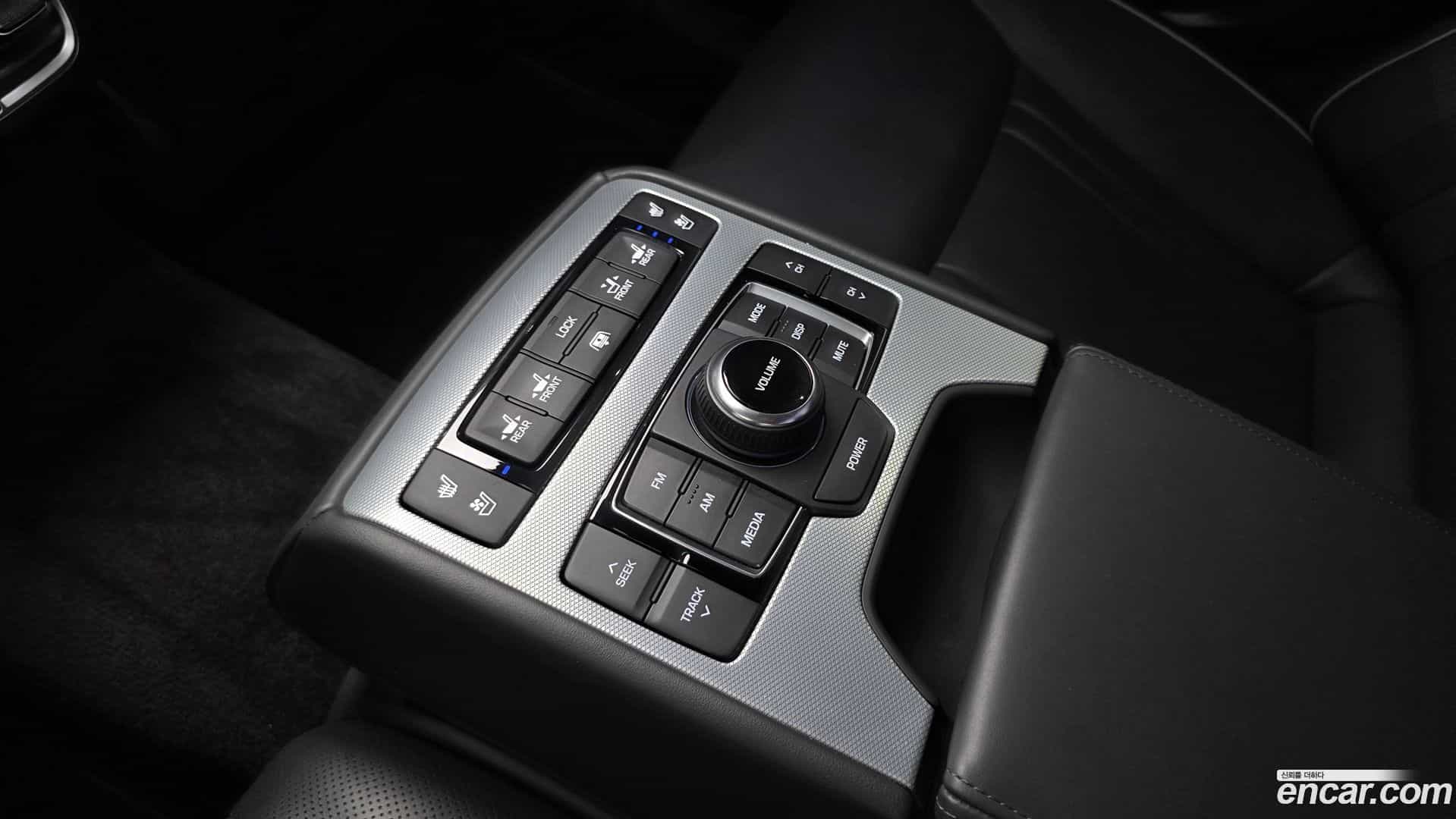 G80 Genesis 2018.6-OPTION-041