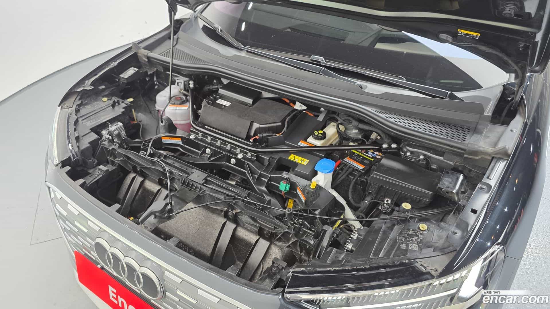 Q4 e-tron Audi 2022.9-OUTER-006