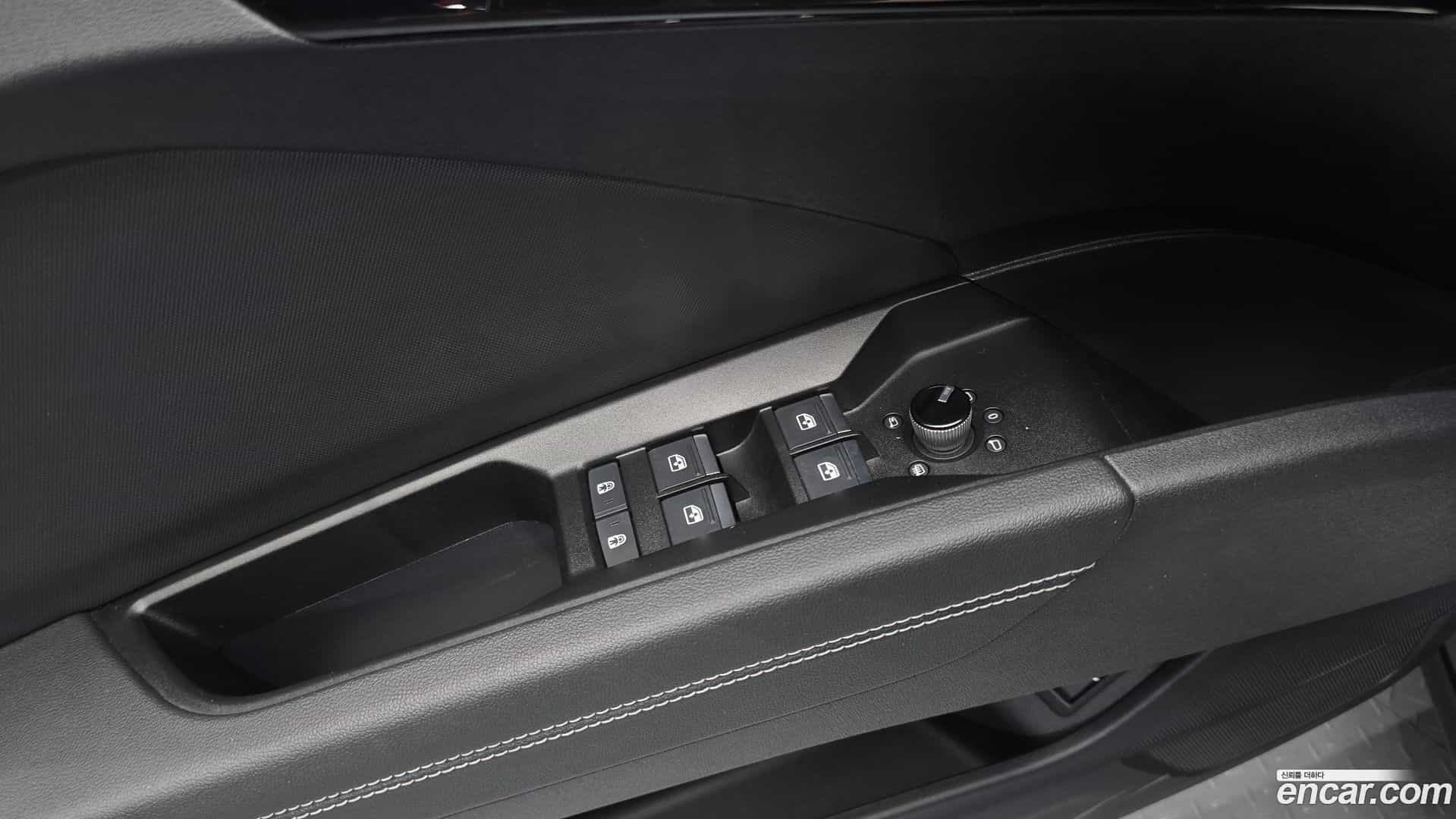 Q4 e-tron Audi 2022.9-OPTION-022