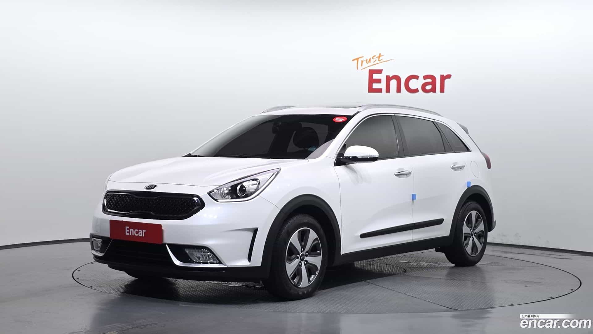 Niro Kia 2017.2-OUTER-001