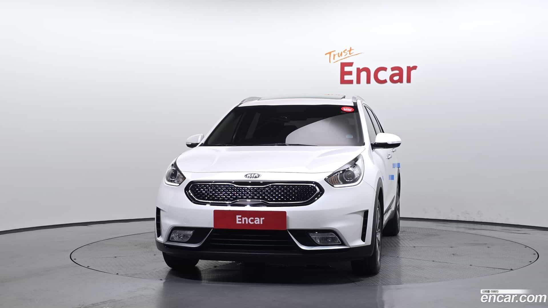 Niro Kia 2017.2-OUTER-003