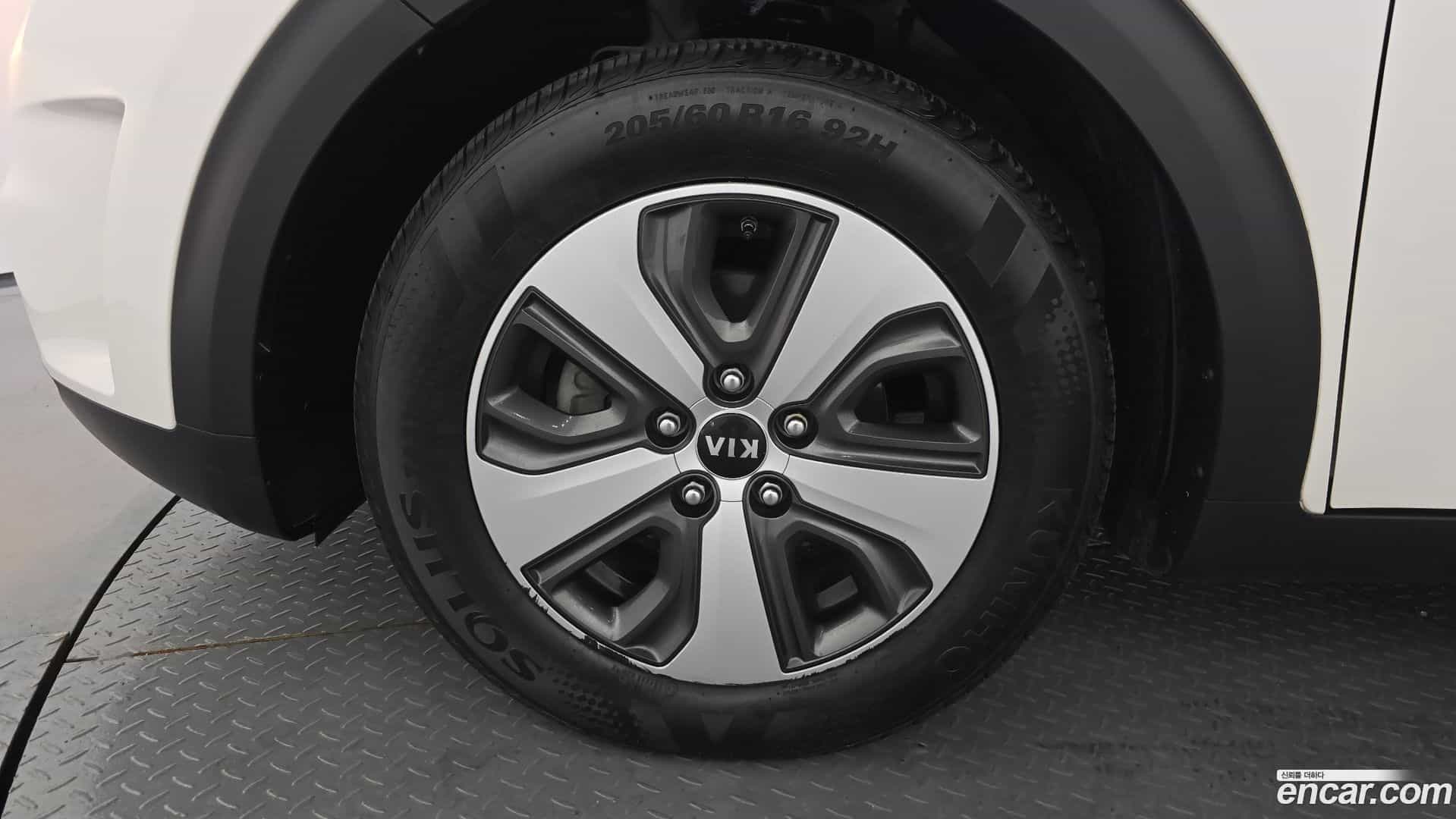 Niro Kia 2017.2-OUTER-005