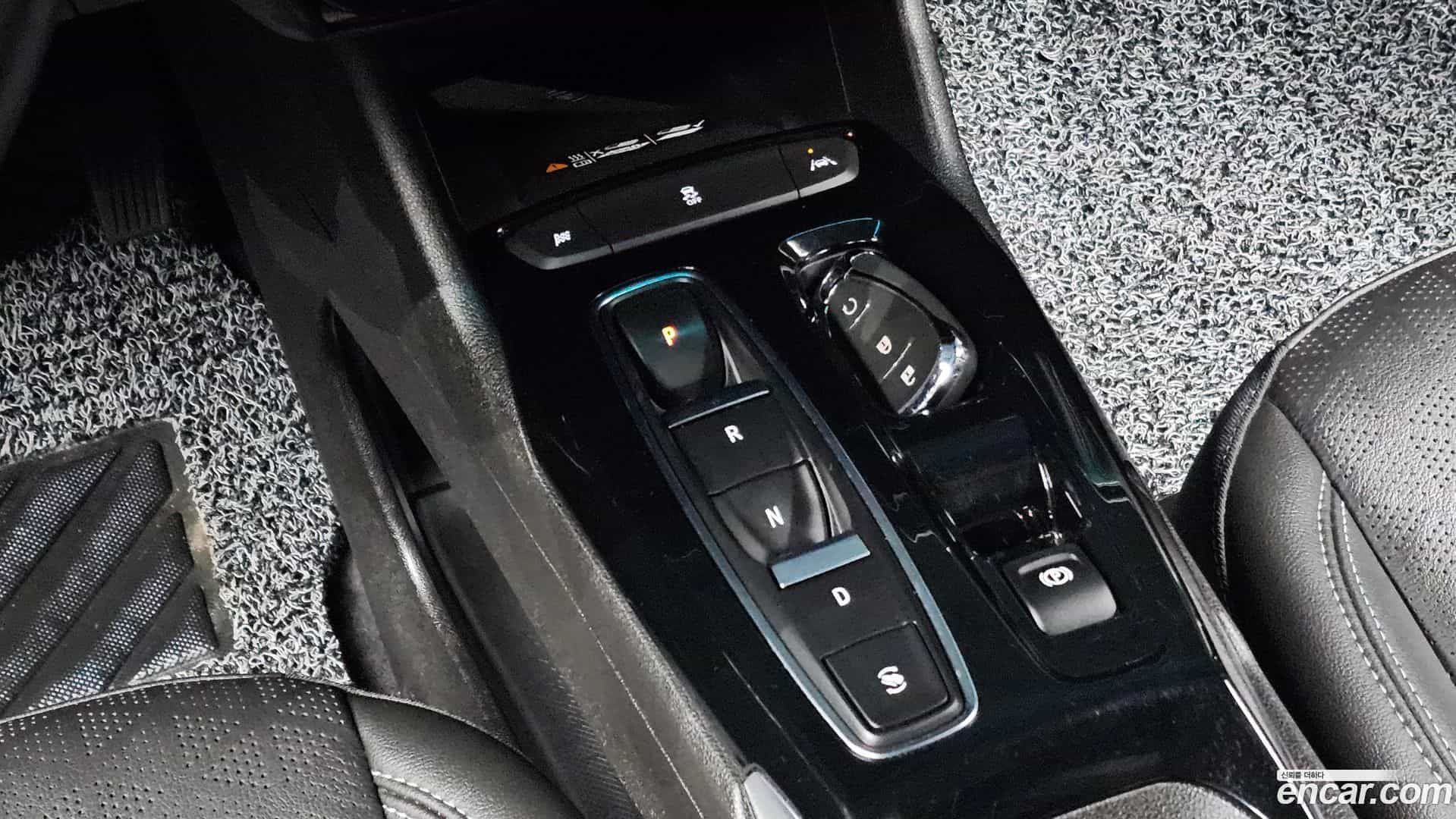 Bolt EV Chevrolet 2023.3-INNER-009