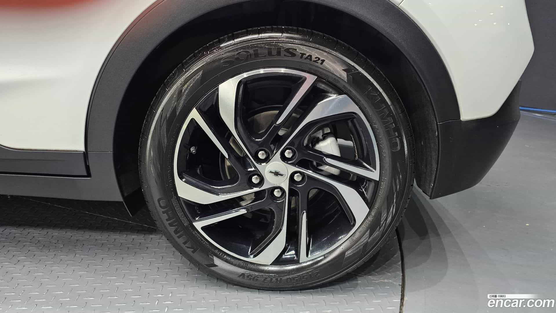 Bolt EV Chevrolet 2023.3-OUTER-031