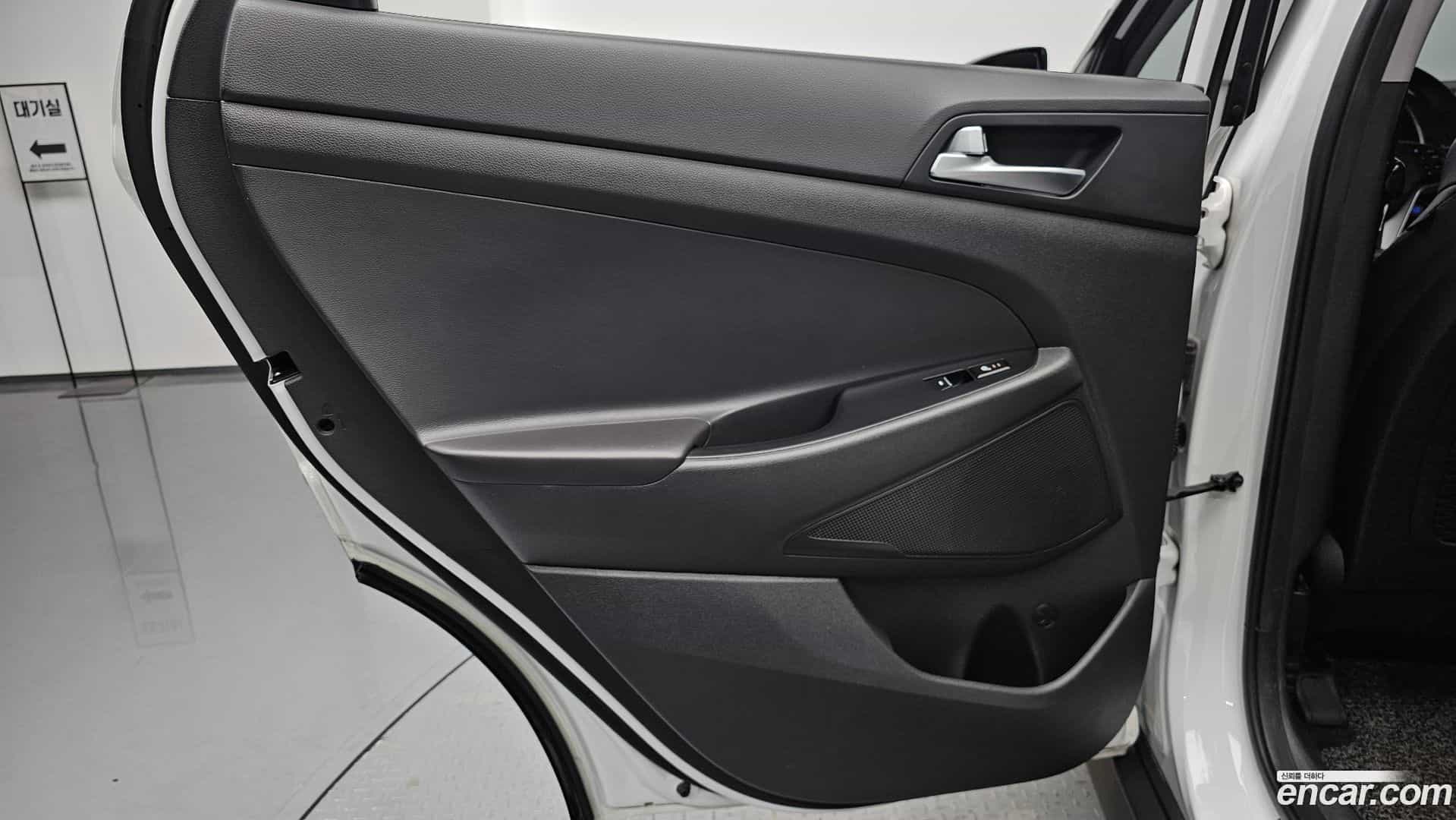 Tucson Hyundai 2018.10-INNER-035