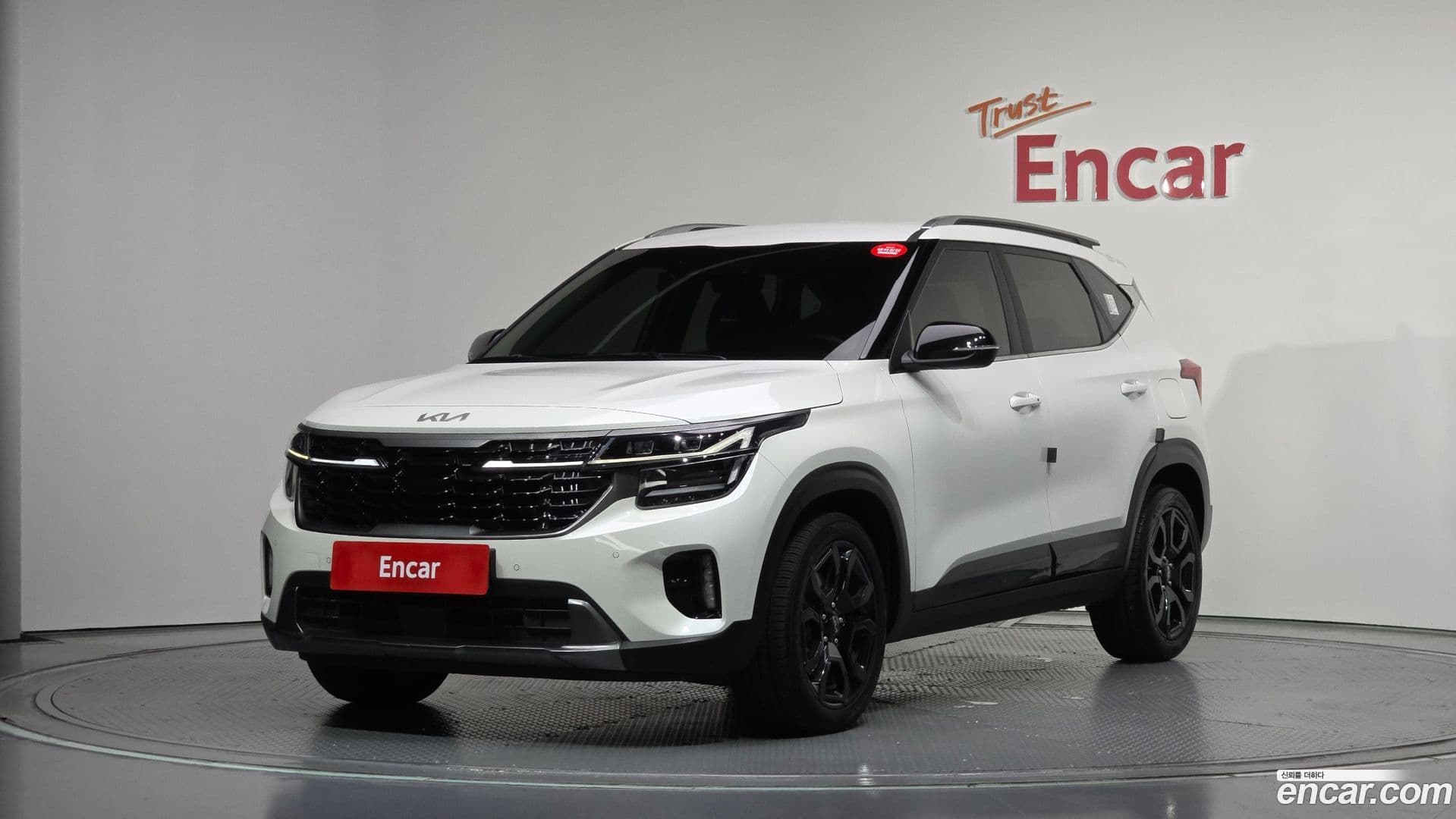 Main__Slider__Photo:Seltos Kia 2023.2-0