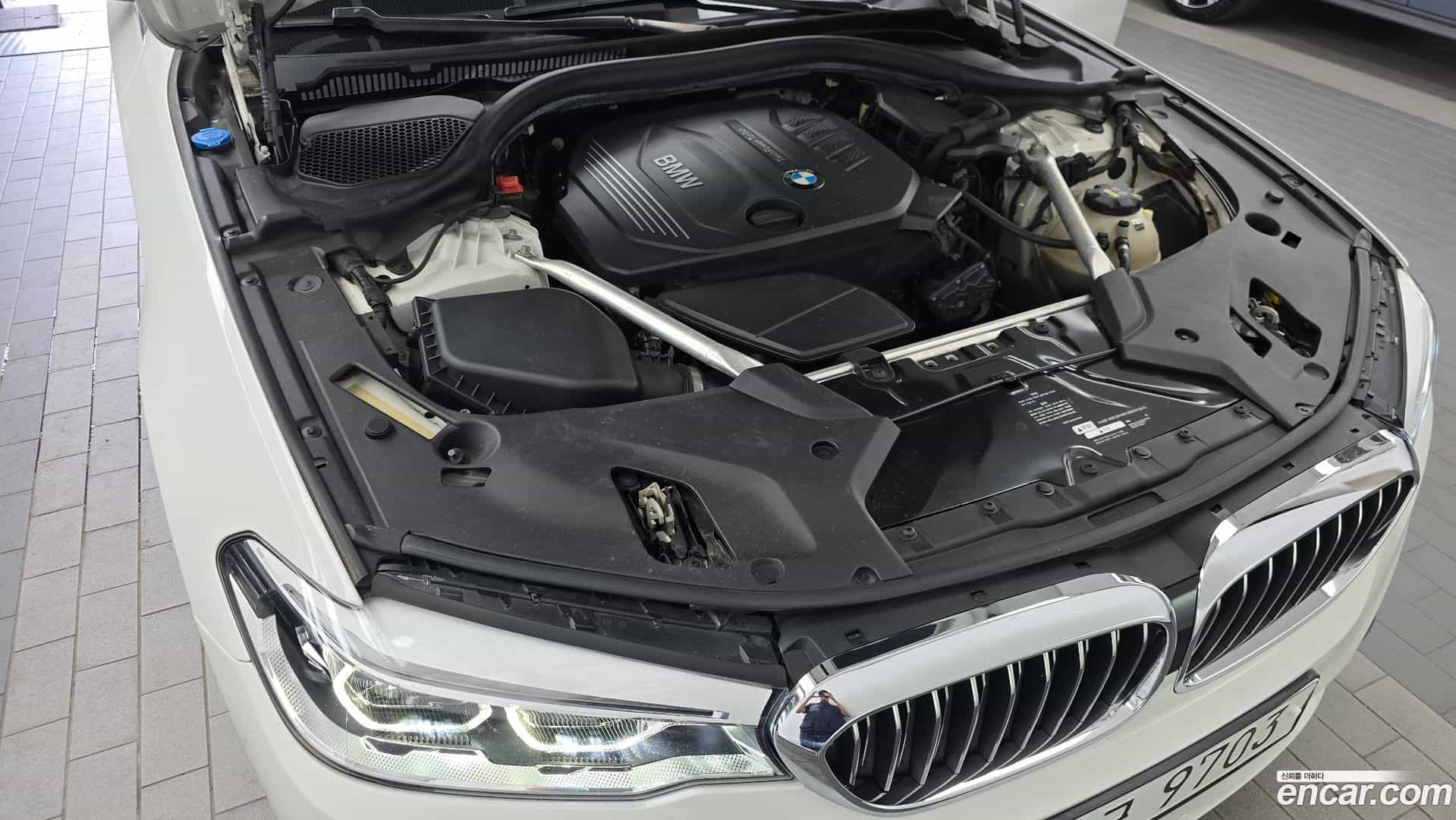 5-Series BMW 2018.4-OUTER-006