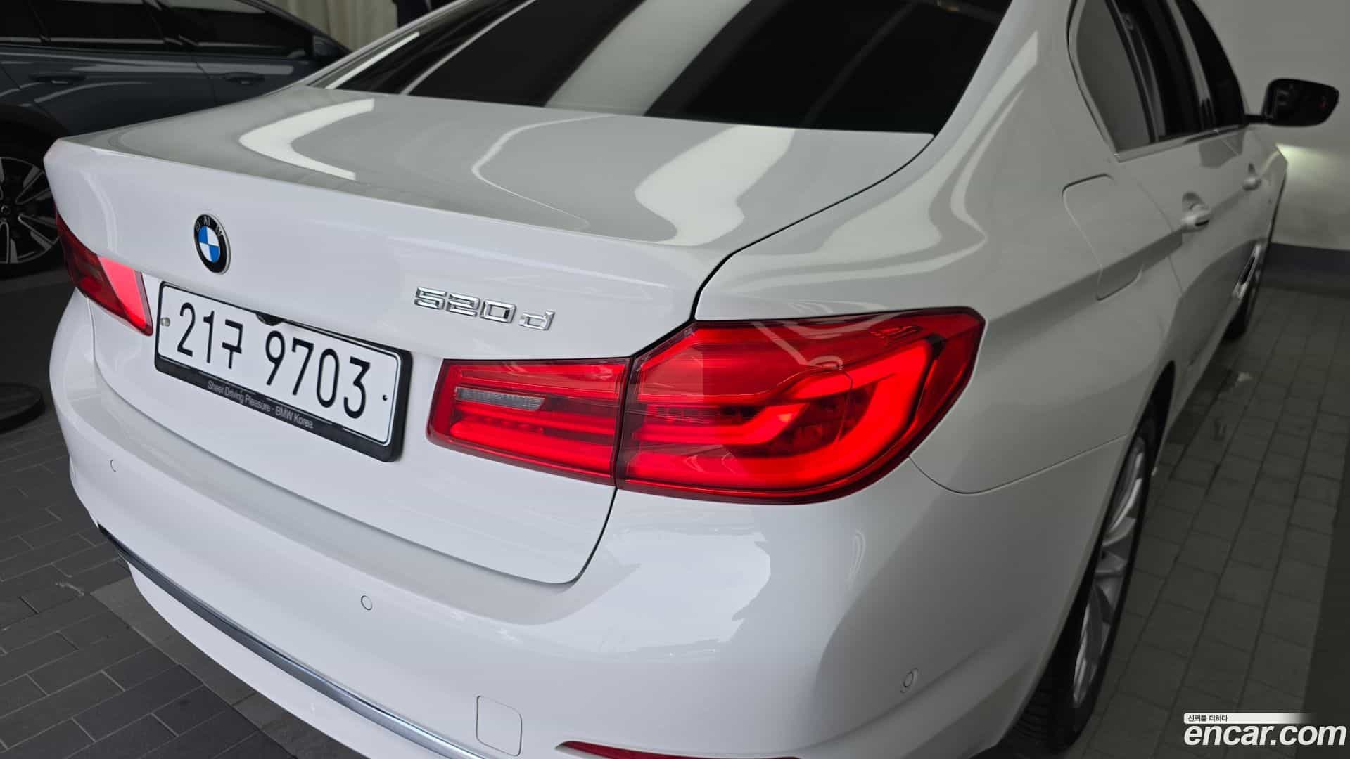 5-Series BMW 2018.4-OUTER-033
