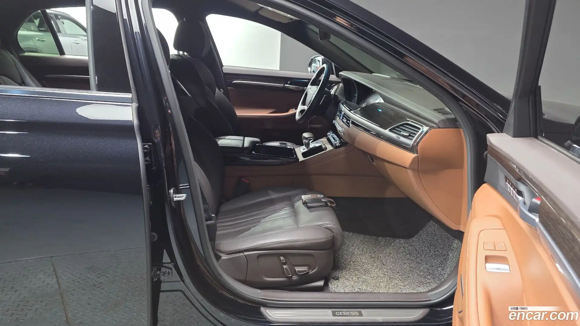 G90 Genesis 2020.5-INNER-036