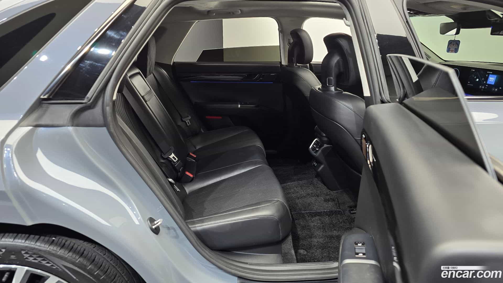 Grandeur Hyundai 2023.6-OPTION-015