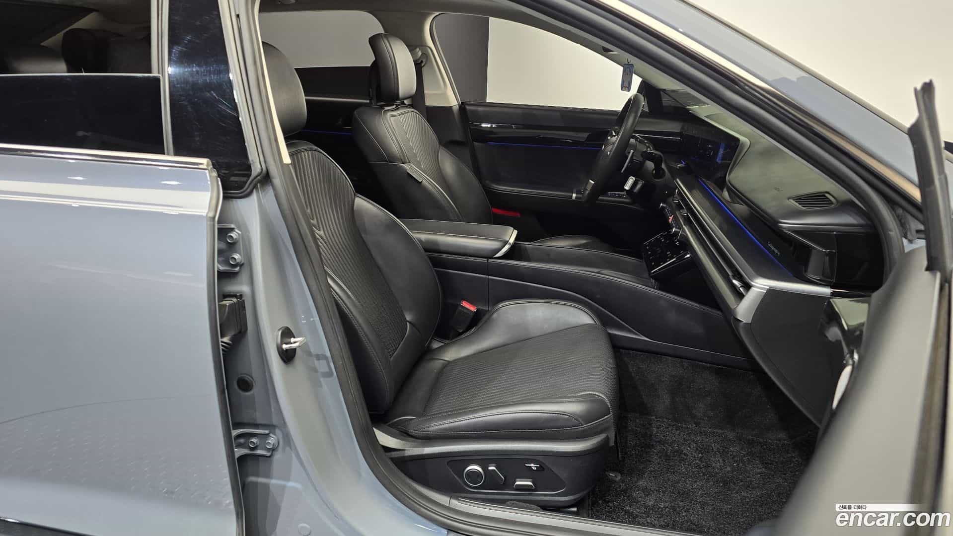 Grandeur Hyundai 2023.6-INNER-036