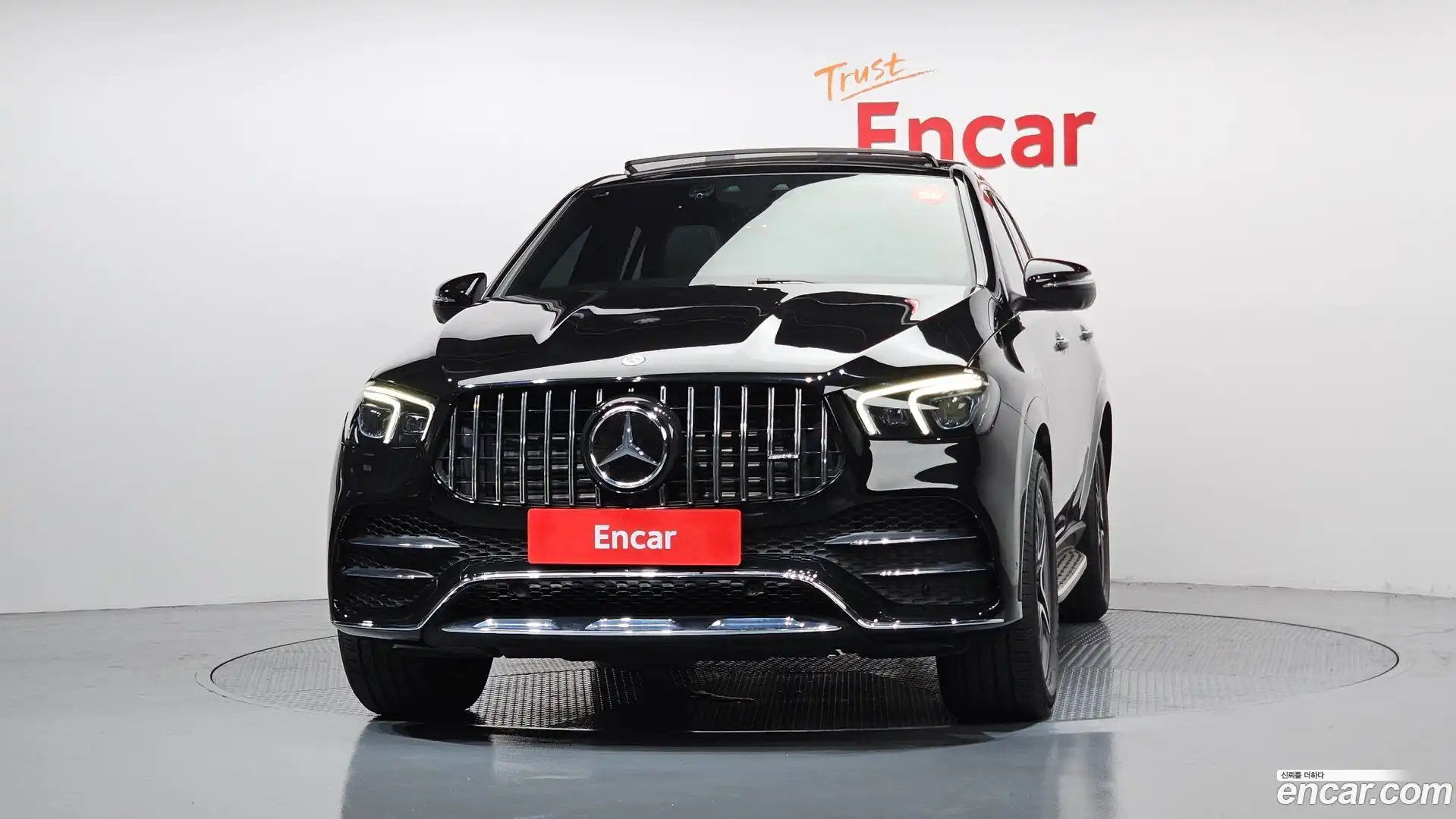 GLE-Class Mercedes-Benz 2021.9-OUTER-003