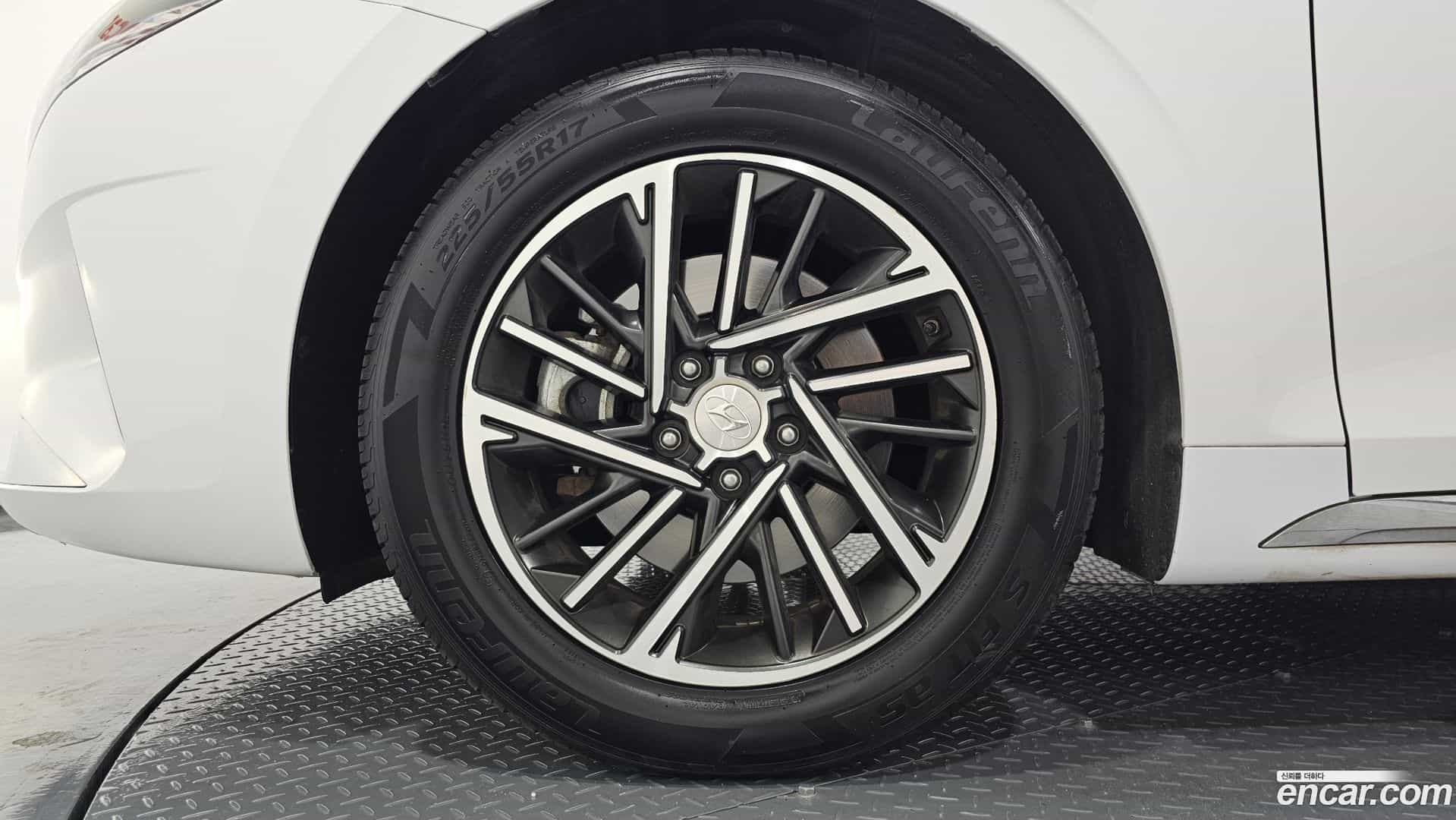 Grandeur Hyundai 2022.4-OUTER-005