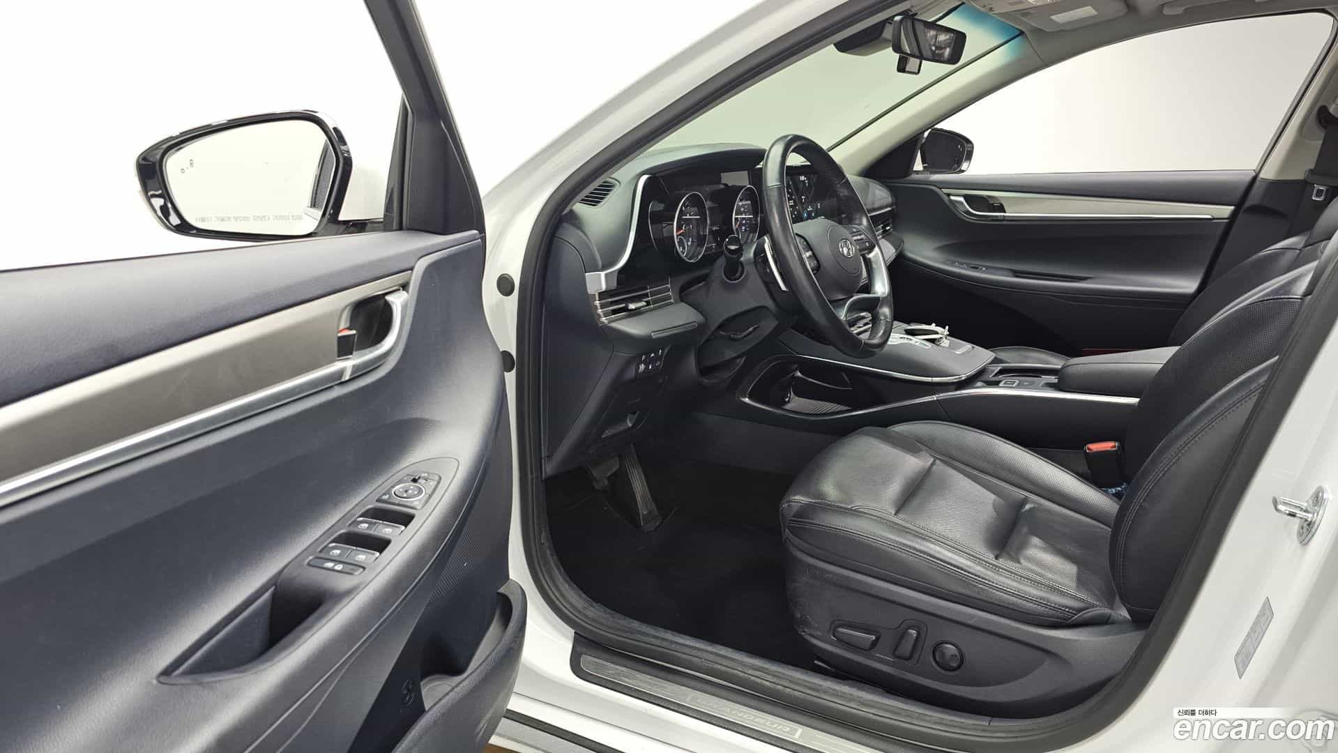 Grandeur Hyundai 2022.4-INNER-010