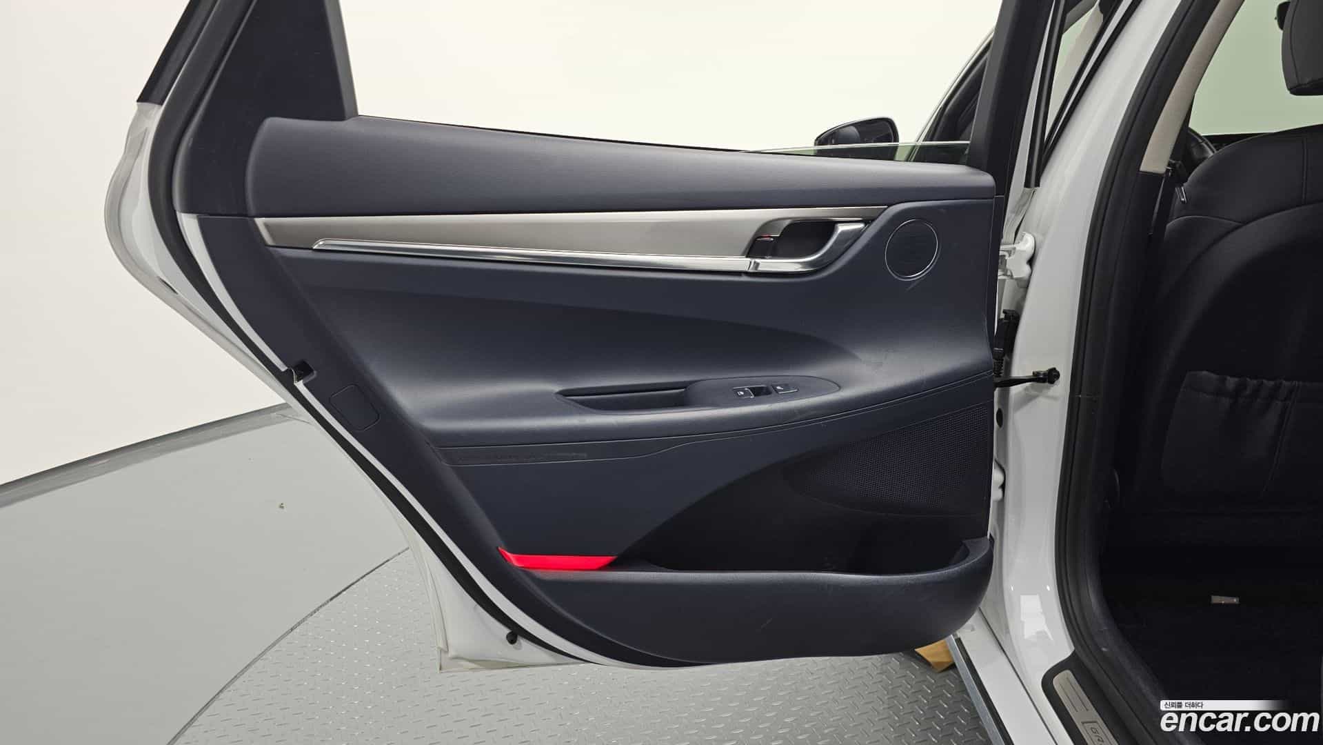 Grandeur Hyundai 2022.4-INNER-035