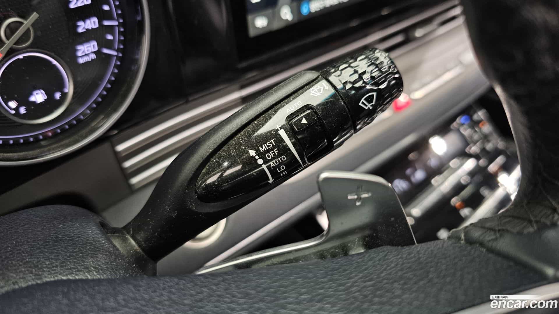 Grandeur Hyundai 2022.4-OPTION-040