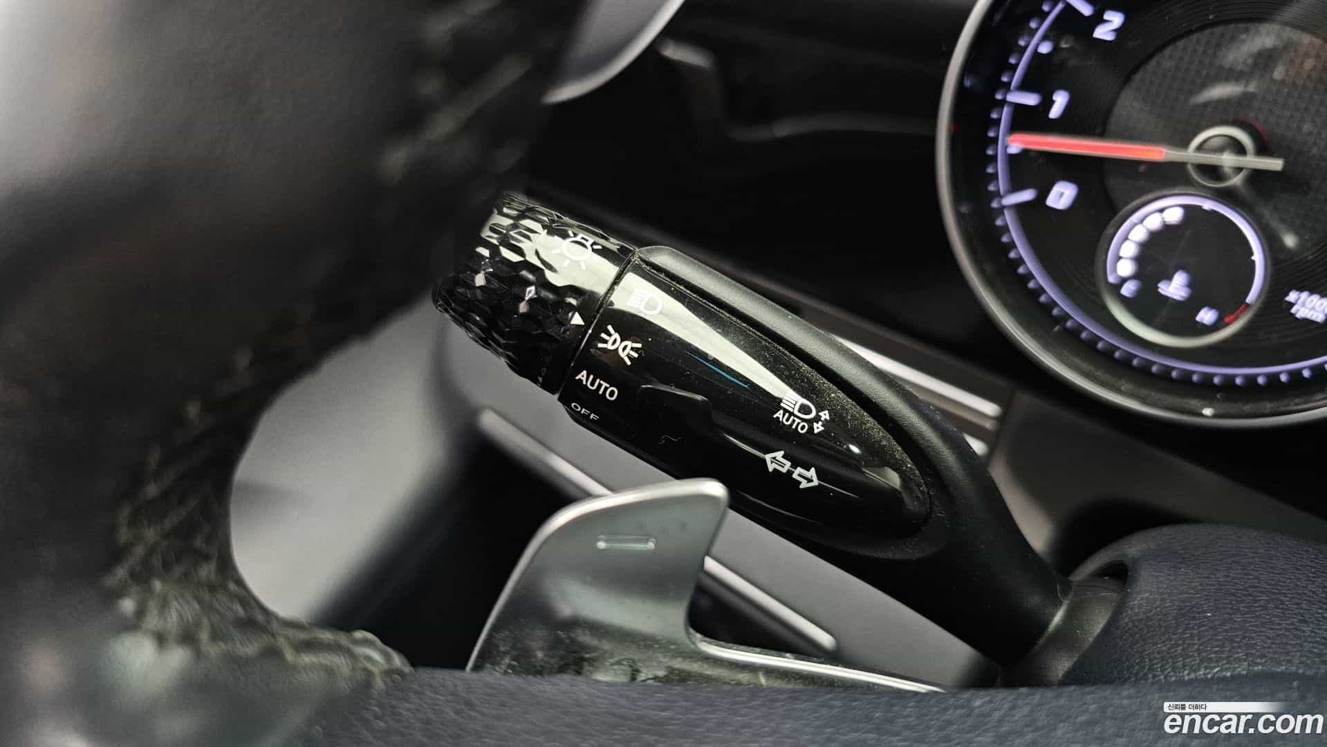 Grandeur Hyundai 2022.4-OPTION-043