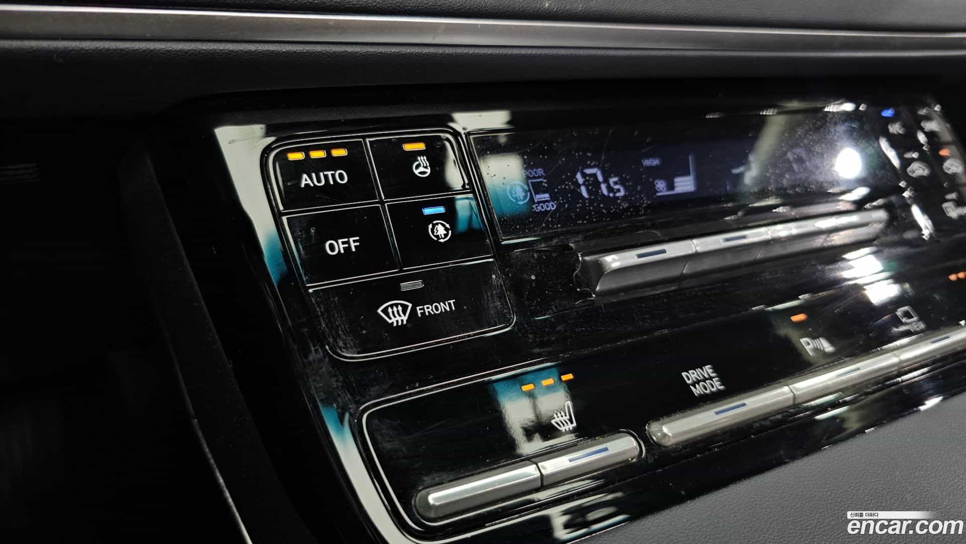 Grandeur Hyundai 2022.4-OPTION-045