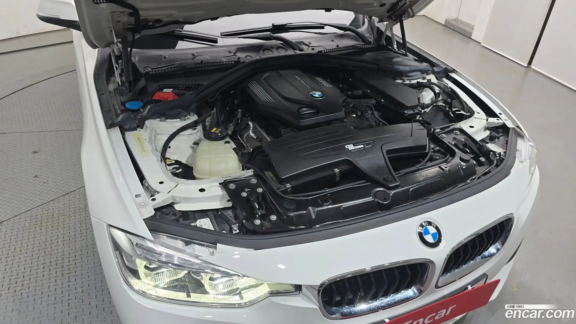 3-Series BMW 2018.2-OUTER-006