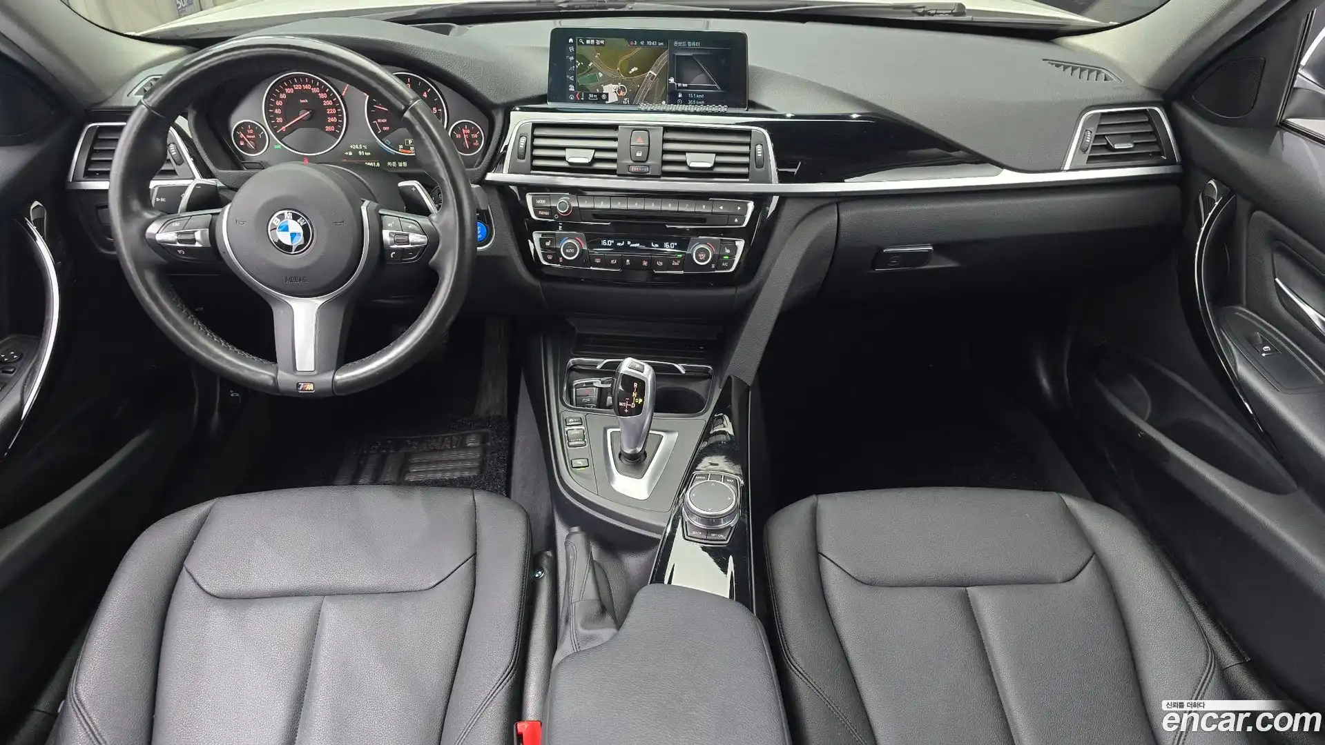 3-Series BMW 2018.2-INNER-007