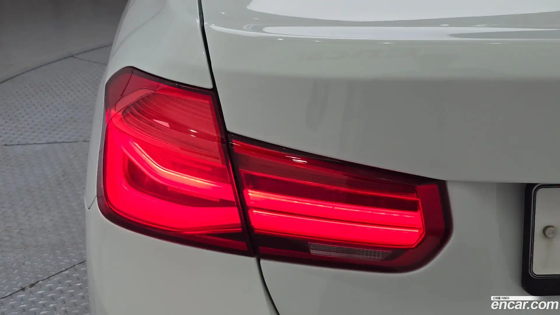 3-Series BMW 2018.2-OUTER-033