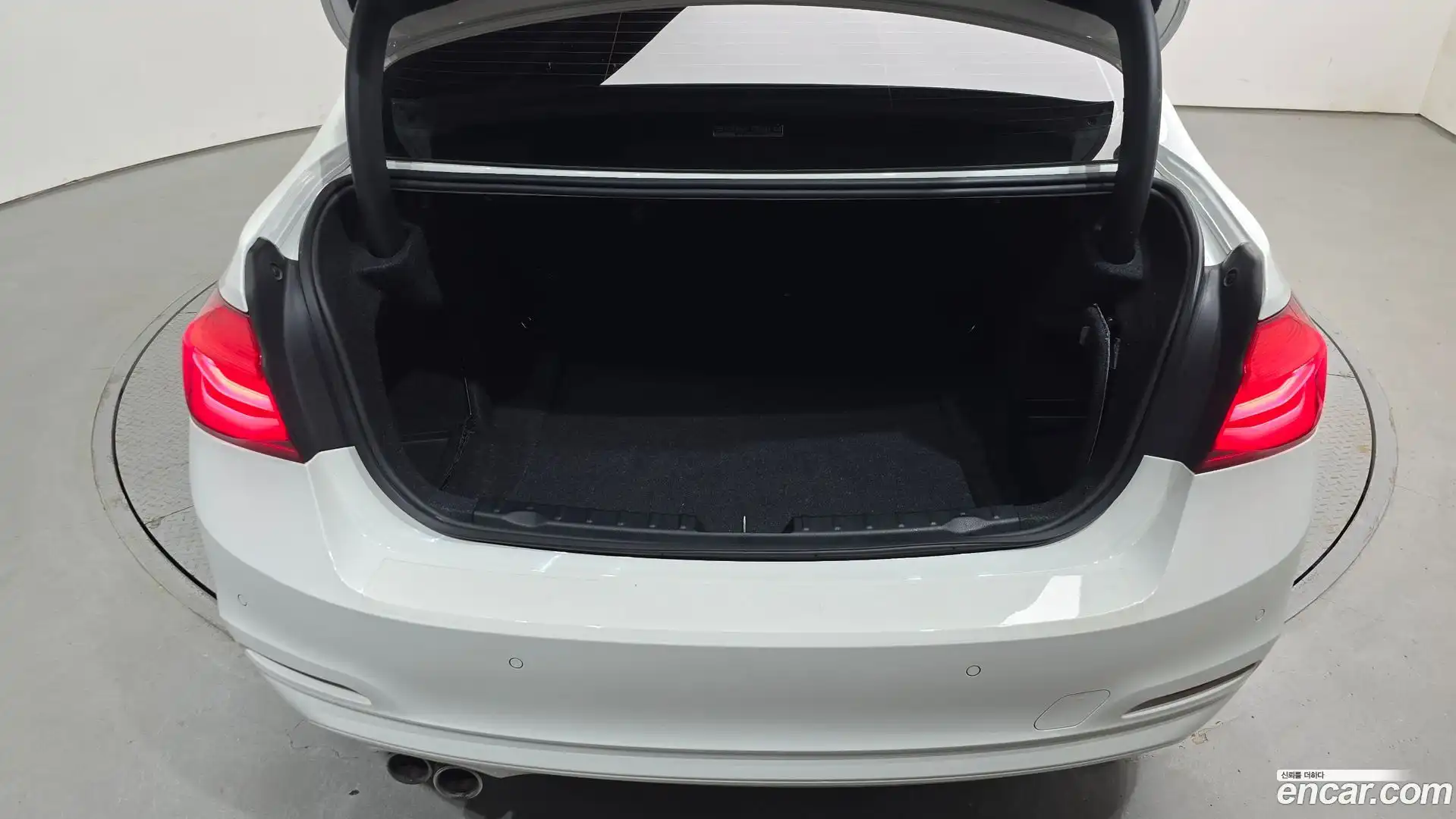 3-Series BMW 2018.2-OPTION-043