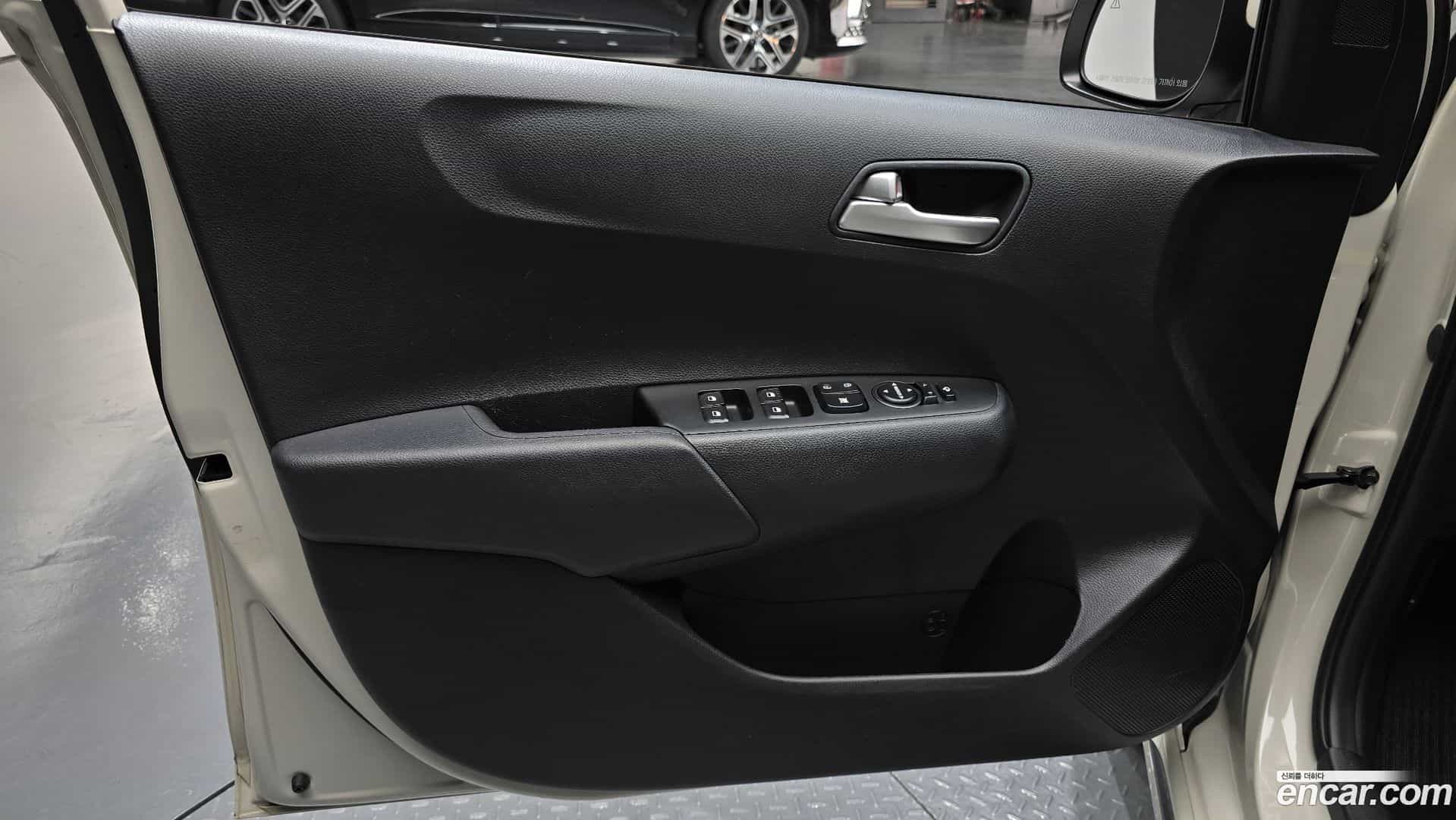 morning Kia 2023.4-INNER-034