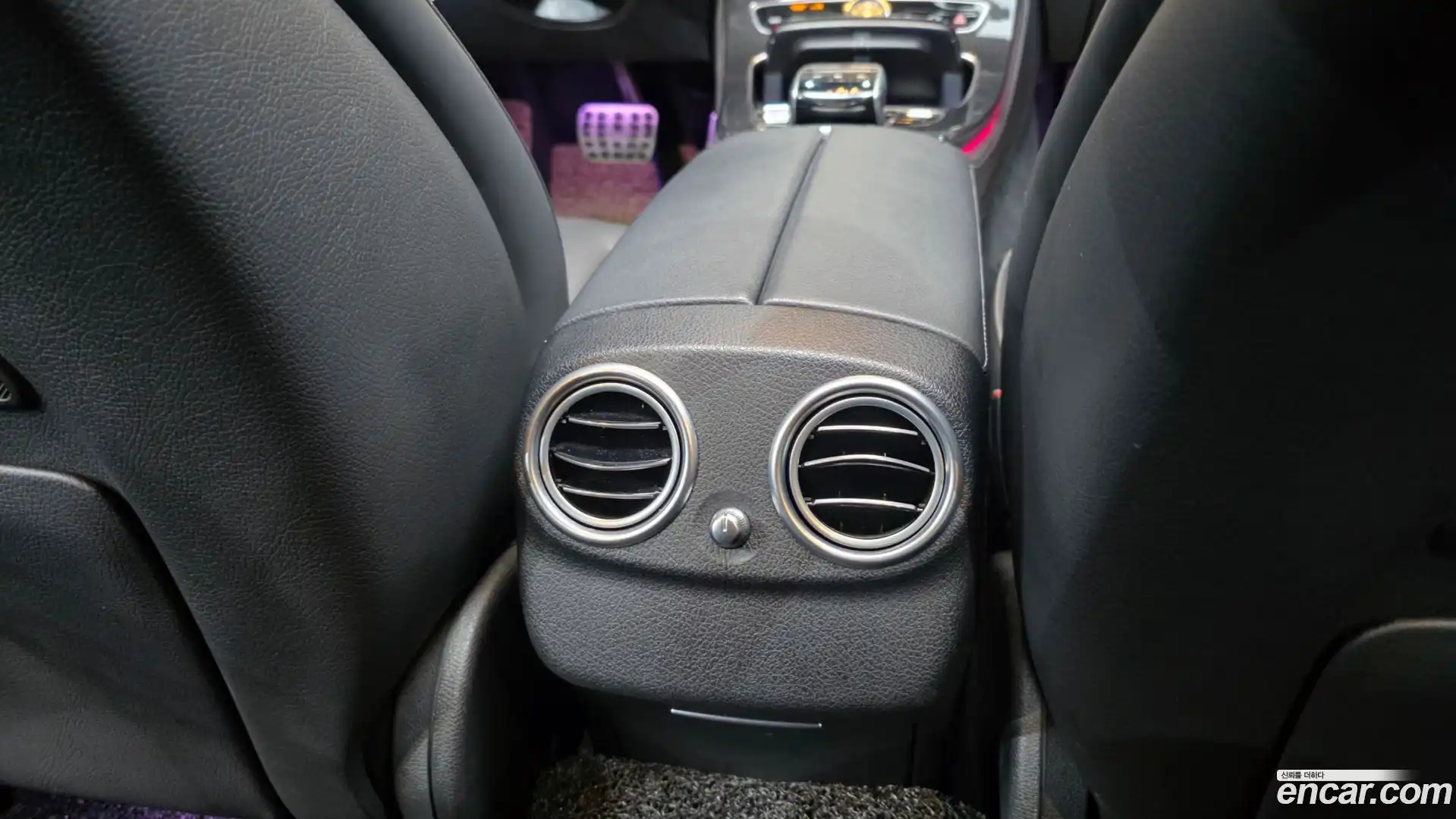 E-Class Mercedes-Benz 2020.3-OPTION-047