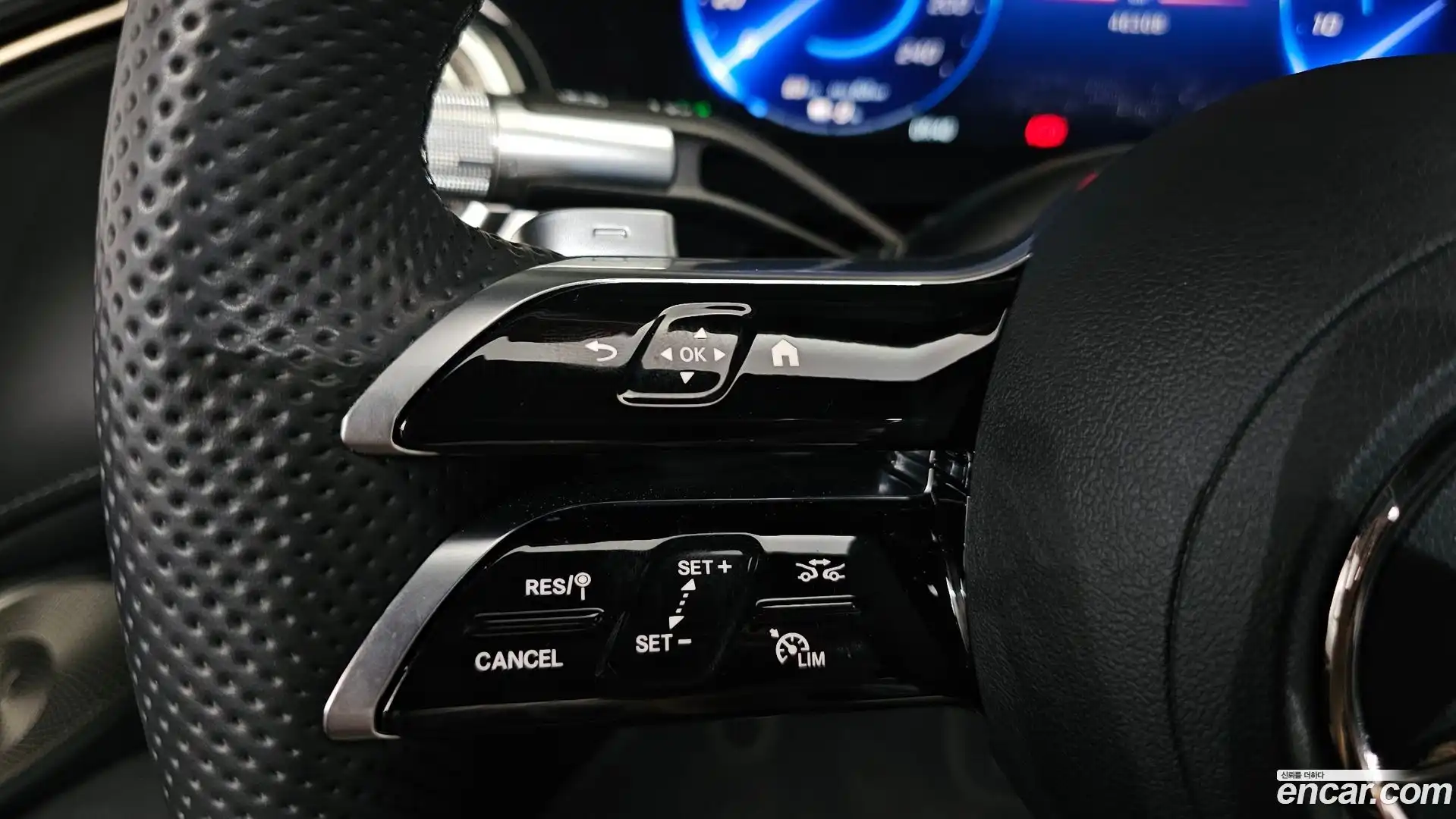 EQS Mercedes-Benz 2022.11-OPTION-044