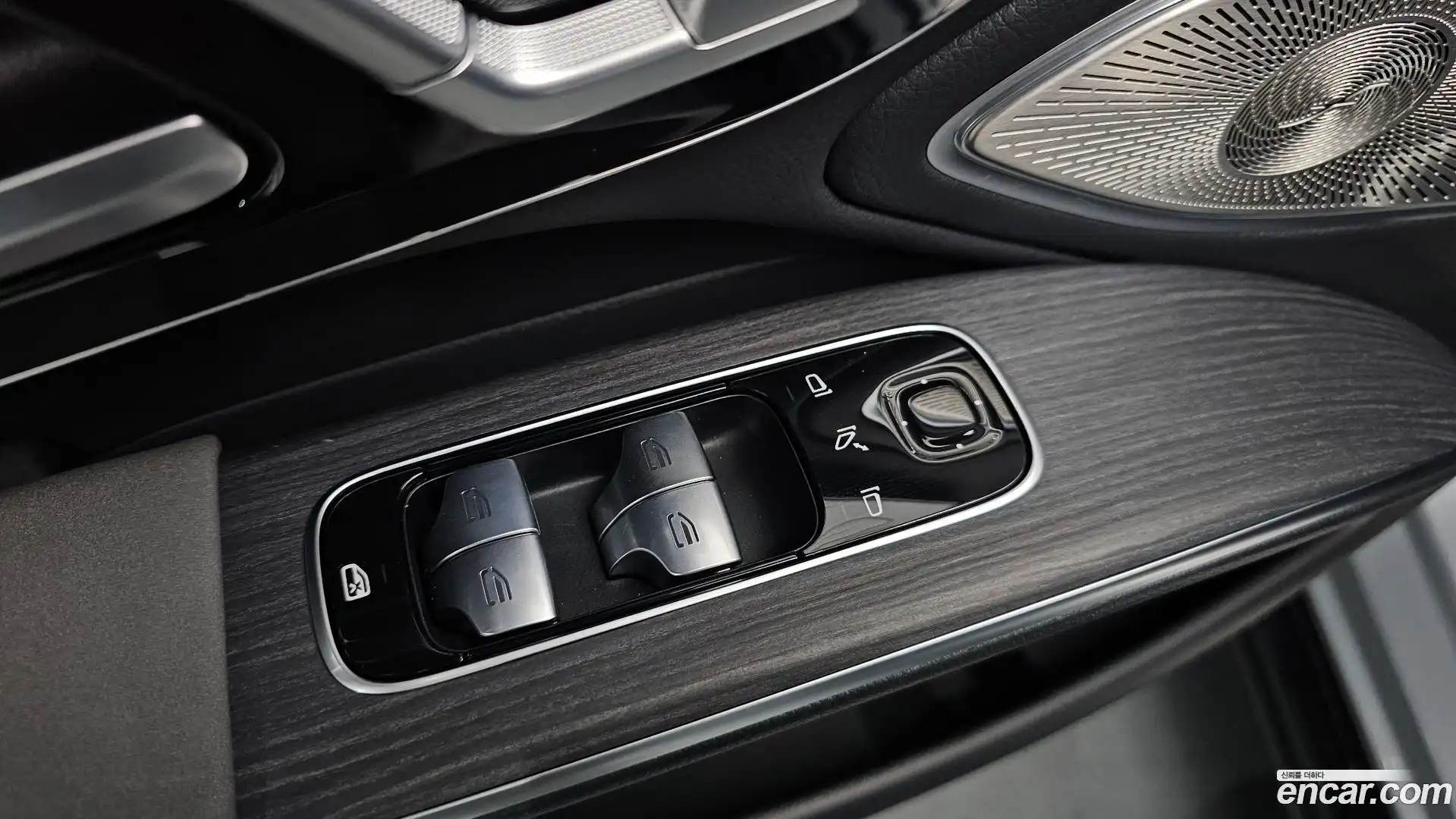EQS Mercedes-Benz 2022.11-OPTION-053
