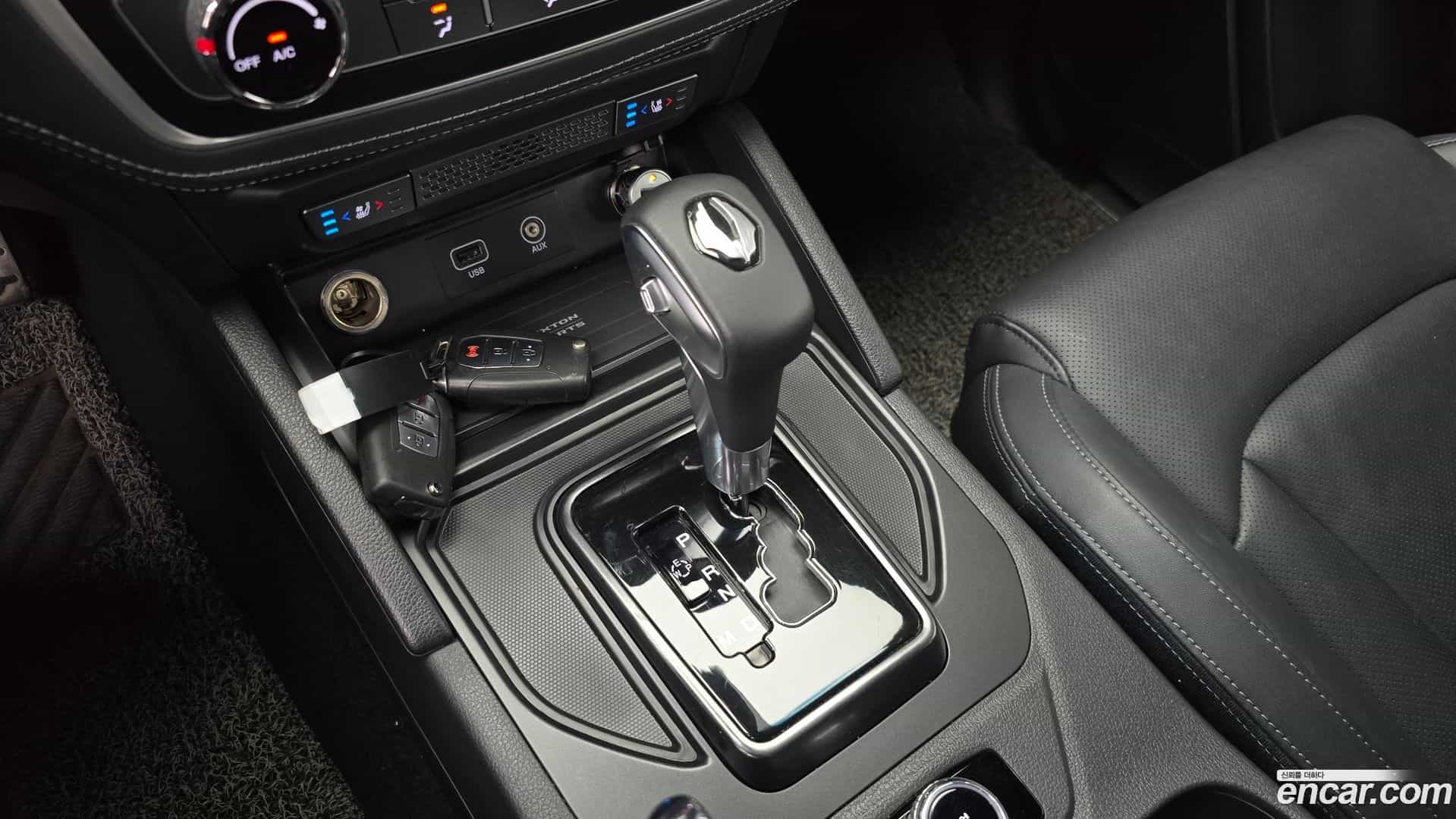 Rexton KG Mobility 2020.2-INNER-009