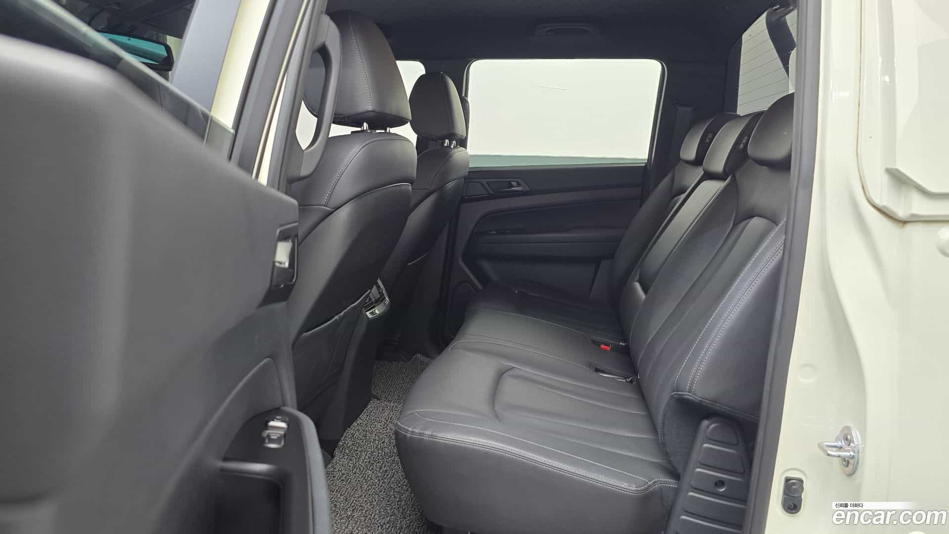Rexton KG Mobility 2020.2-OPTION-016