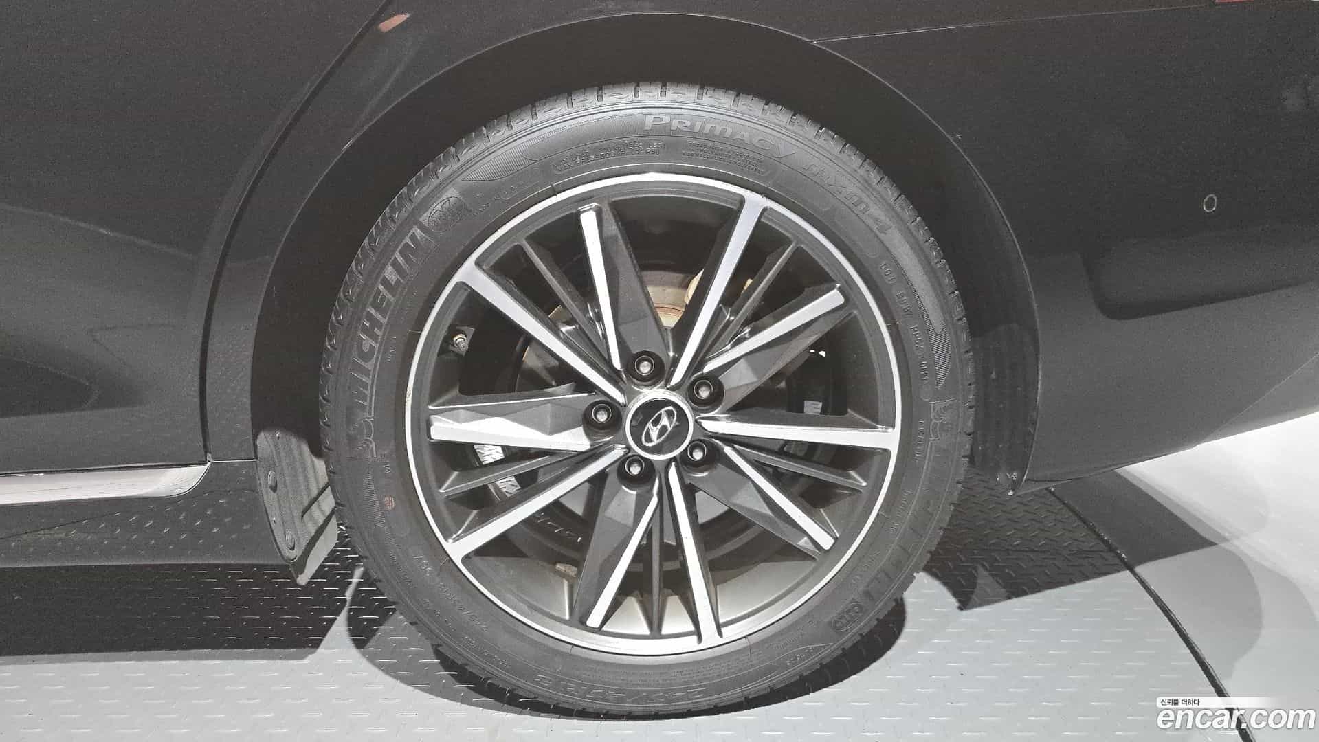 Grandeur Hyundai 2022.5-OUTER-031