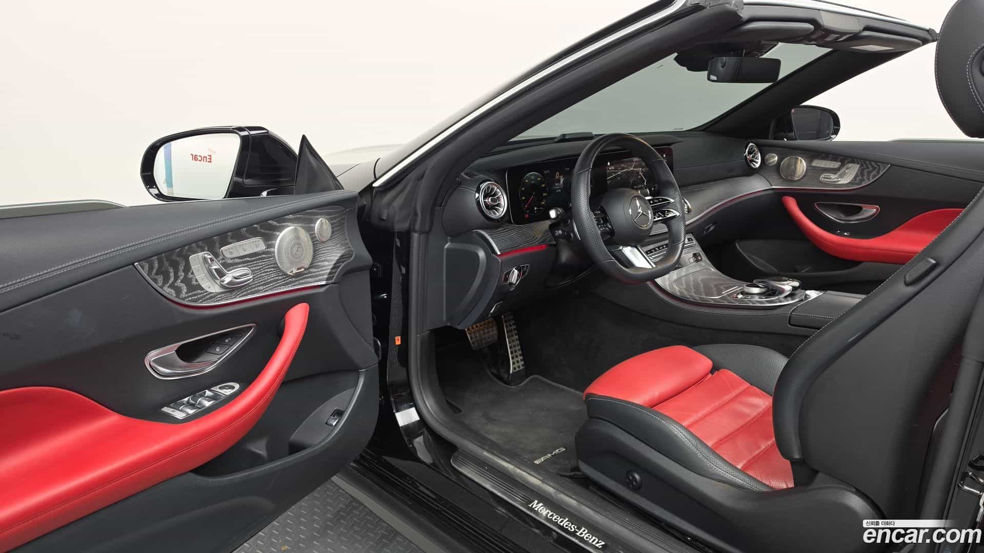 E-Class Mercedes-Benz 2021.3-INNER-010