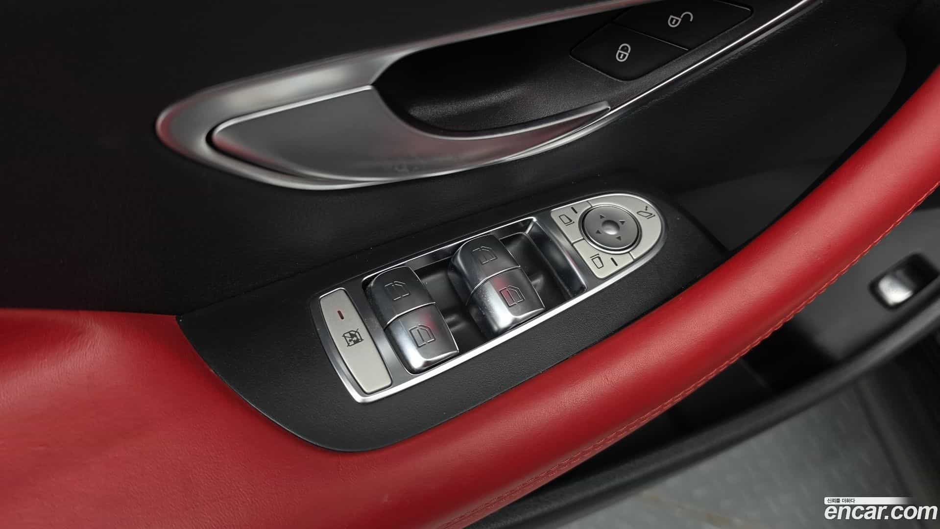 E-Class Mercedes-Benz 2021.3-OPTION-042
