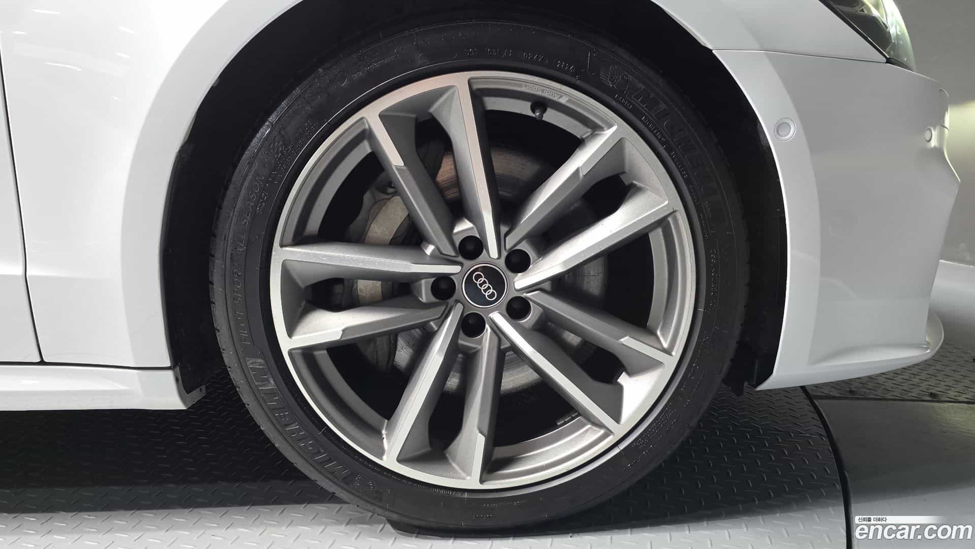 A7 Audi 2022.5-OUTER-005